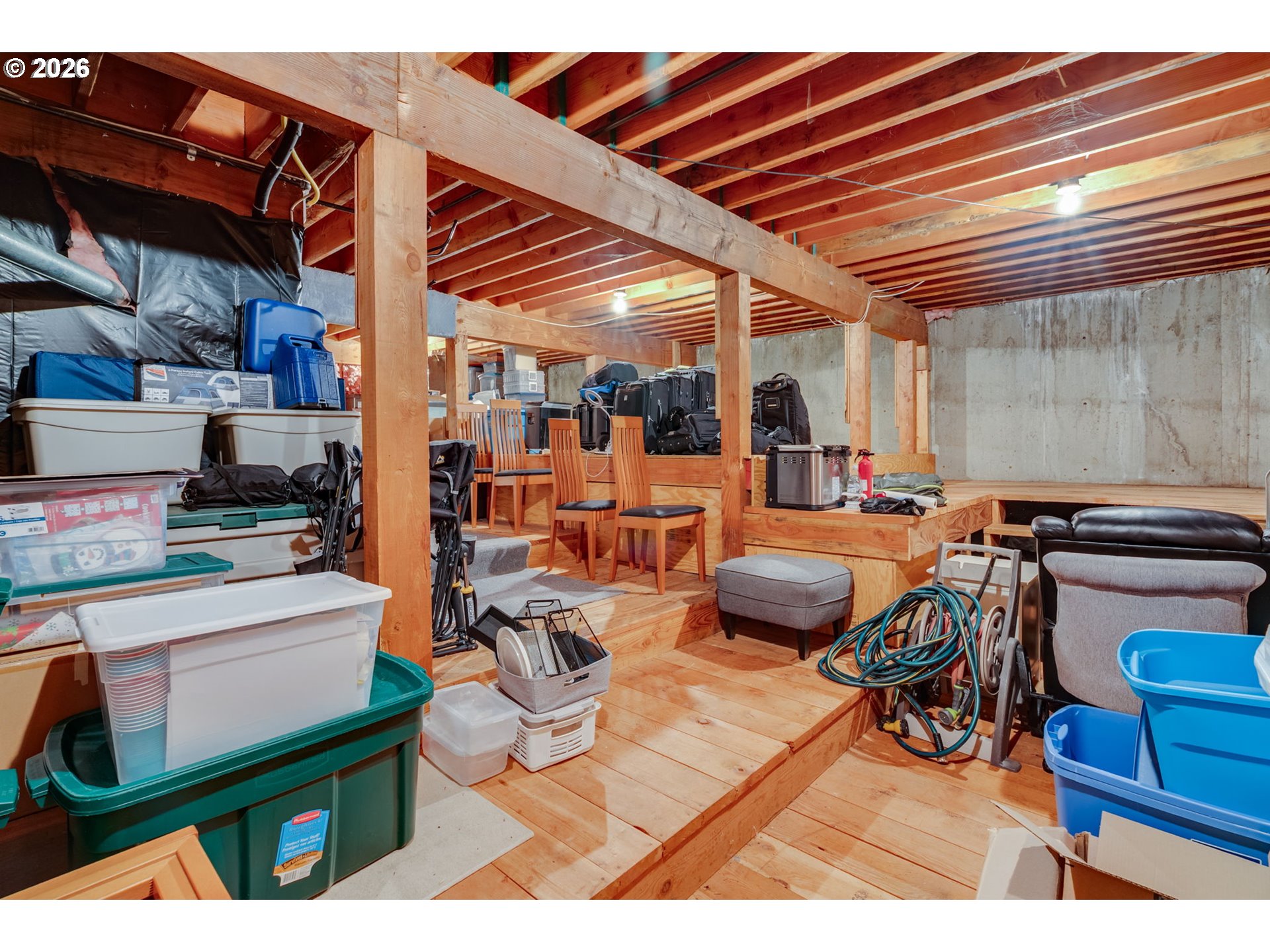 1331 TROON DR