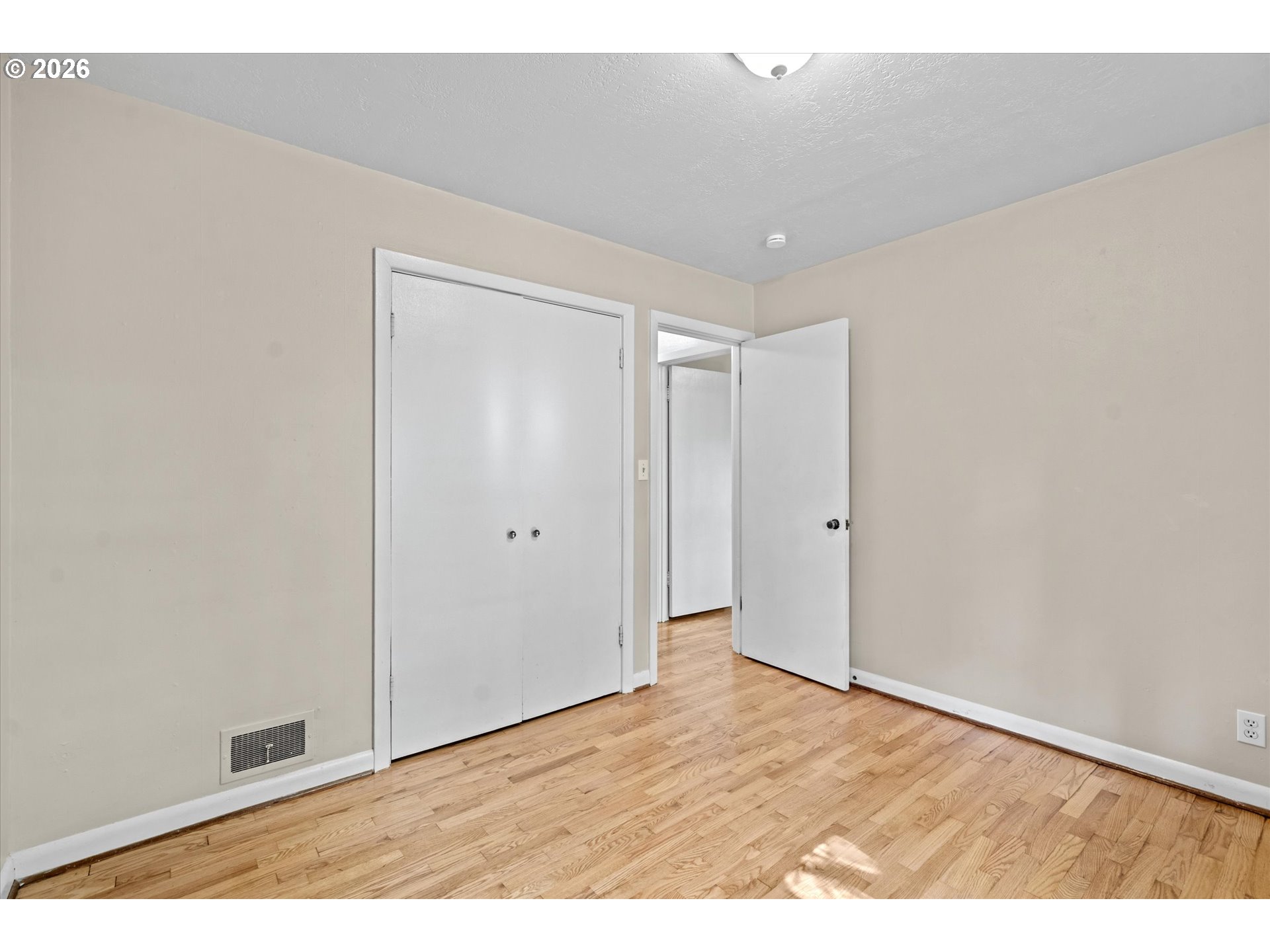232 6TH ST