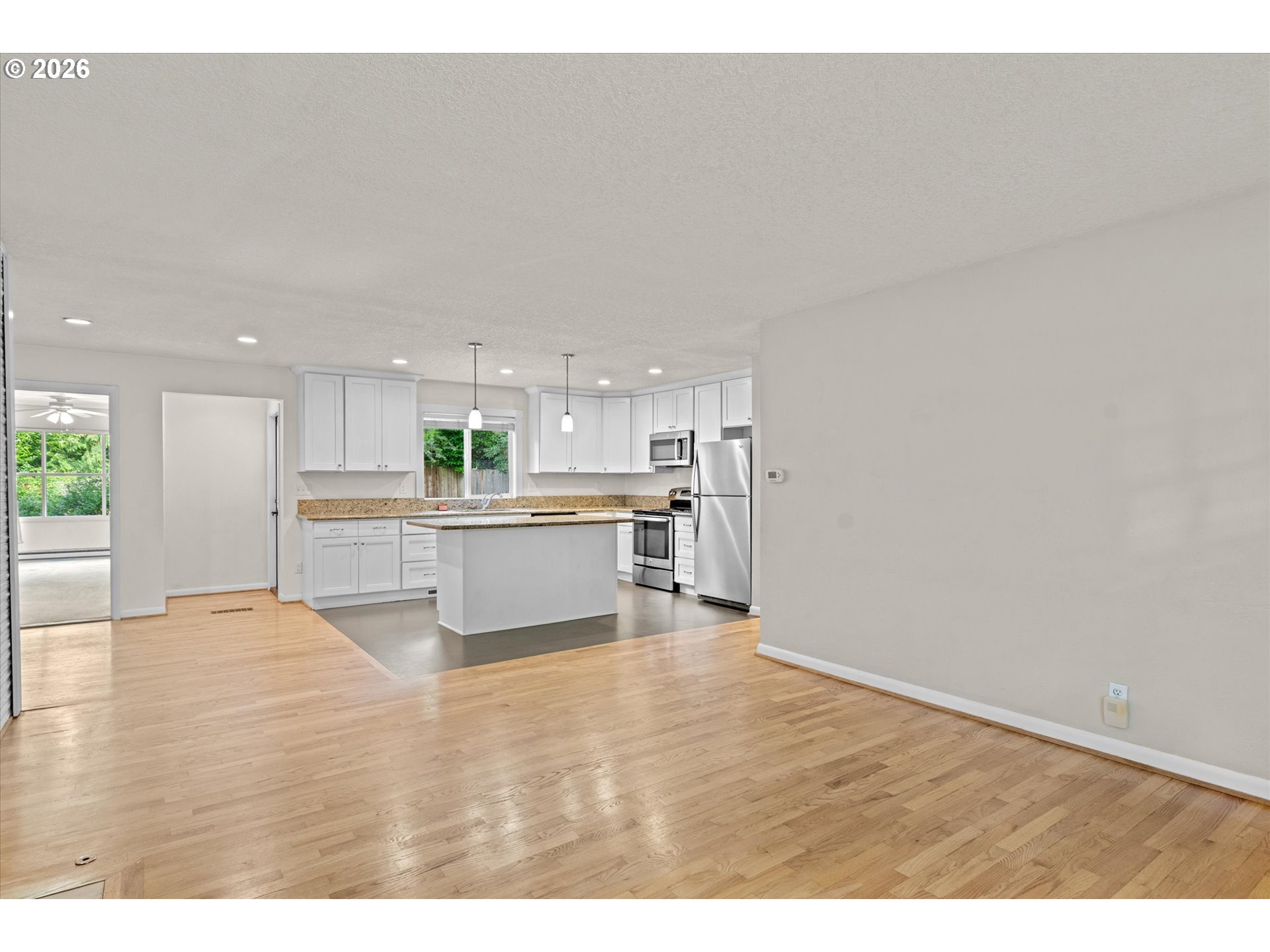 232 6TH ST