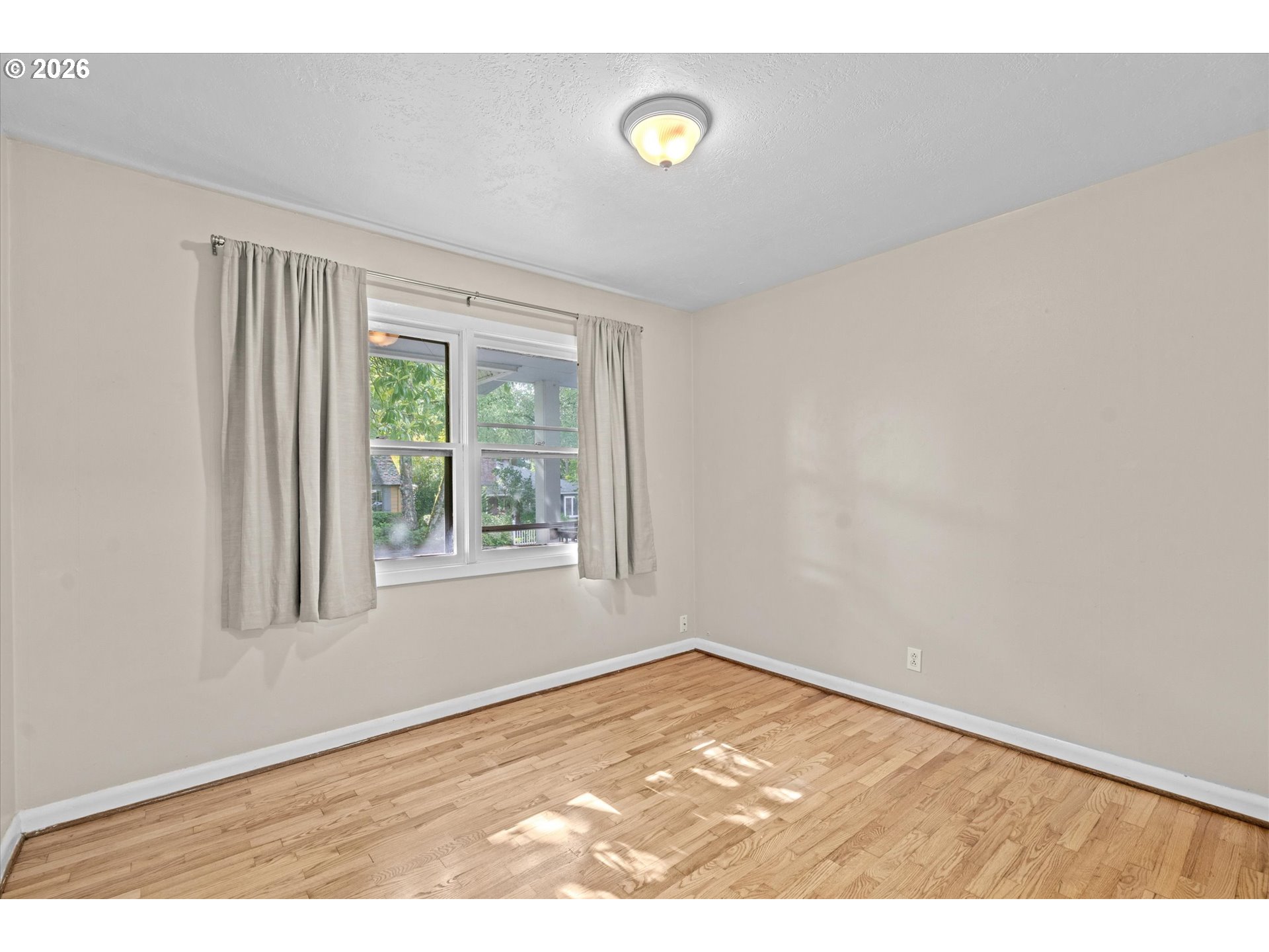 232 6TH ST