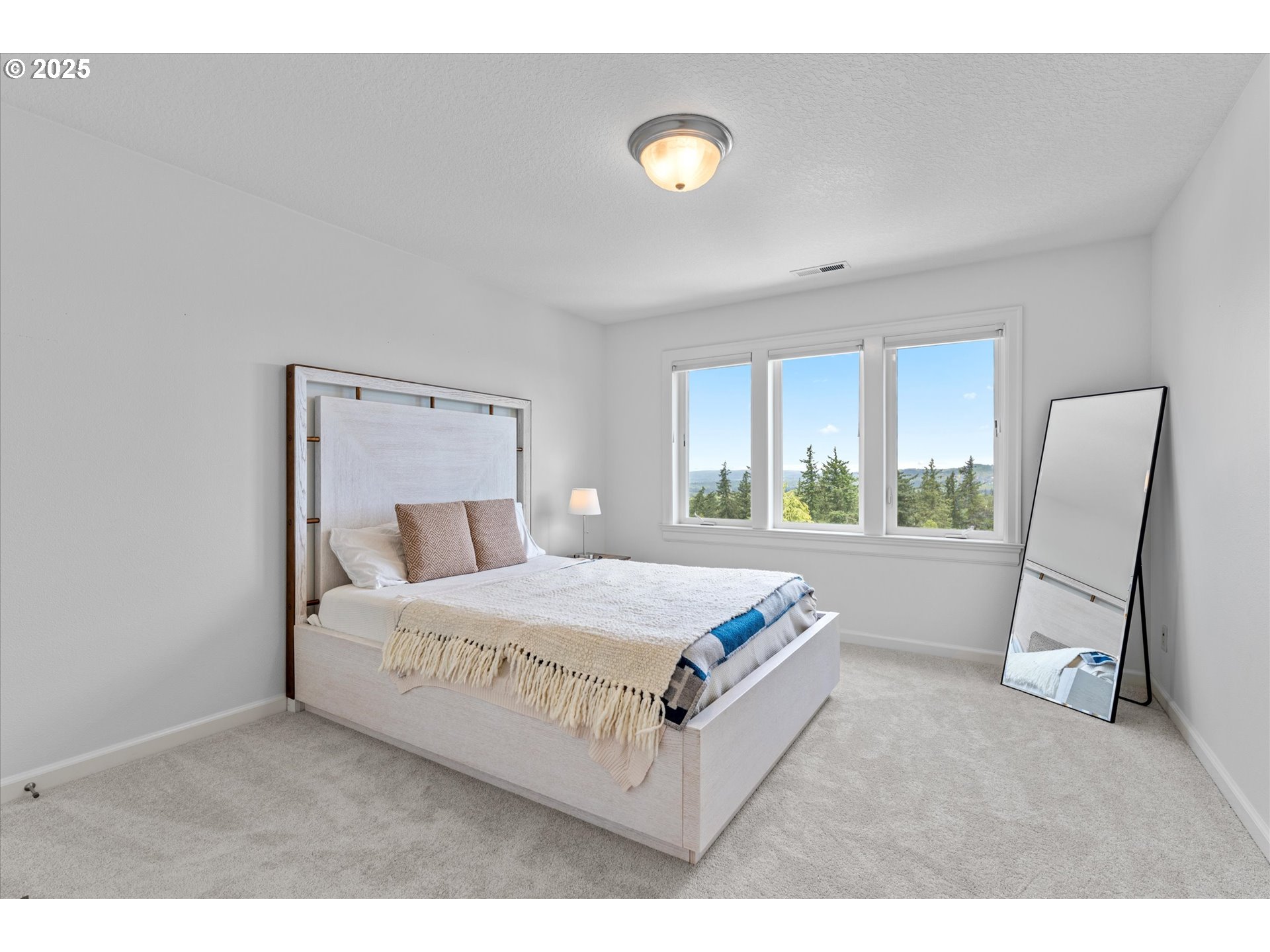 100 GARIBALDI ST