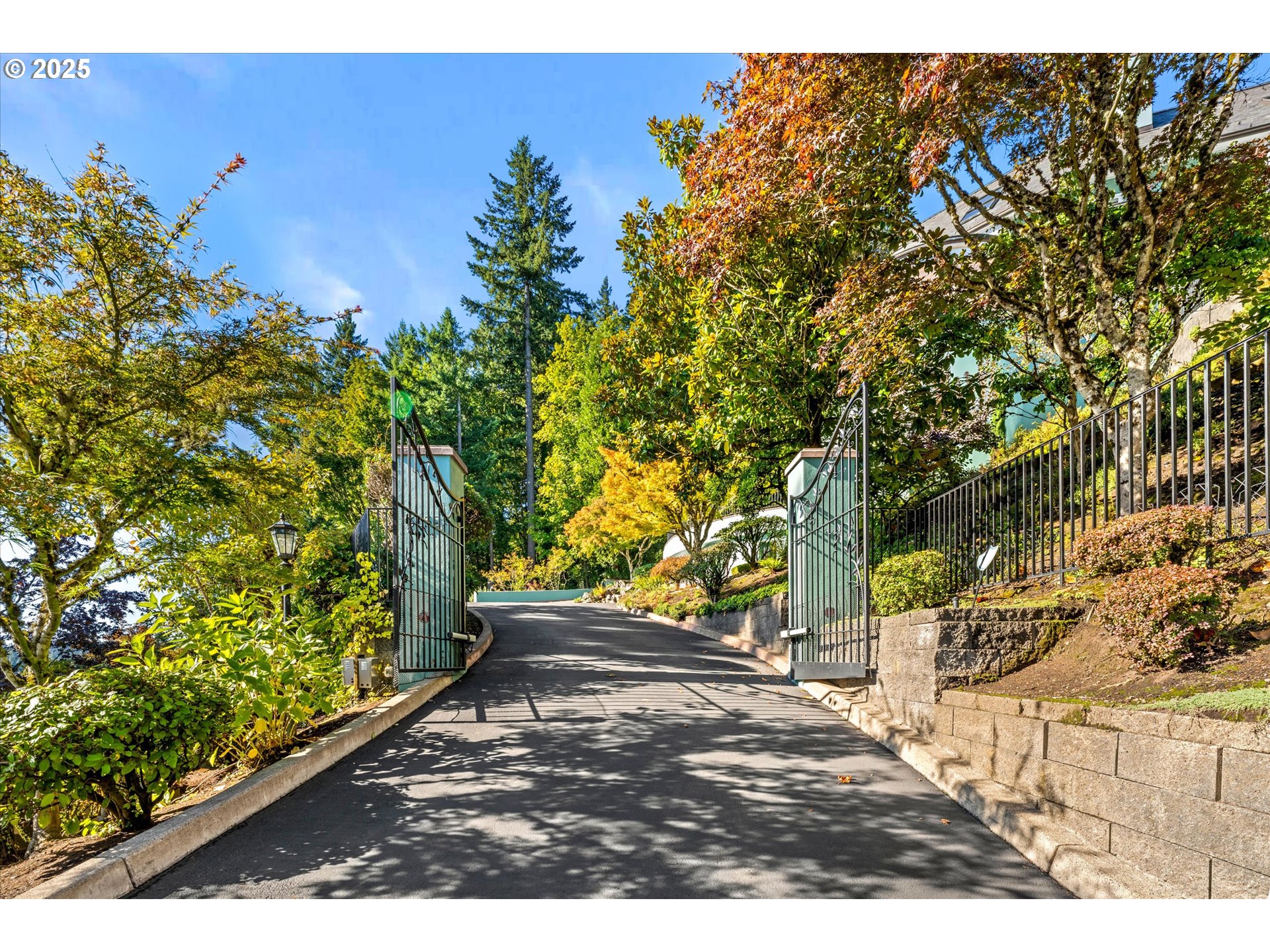 3039 NW MONTE VISTA TER