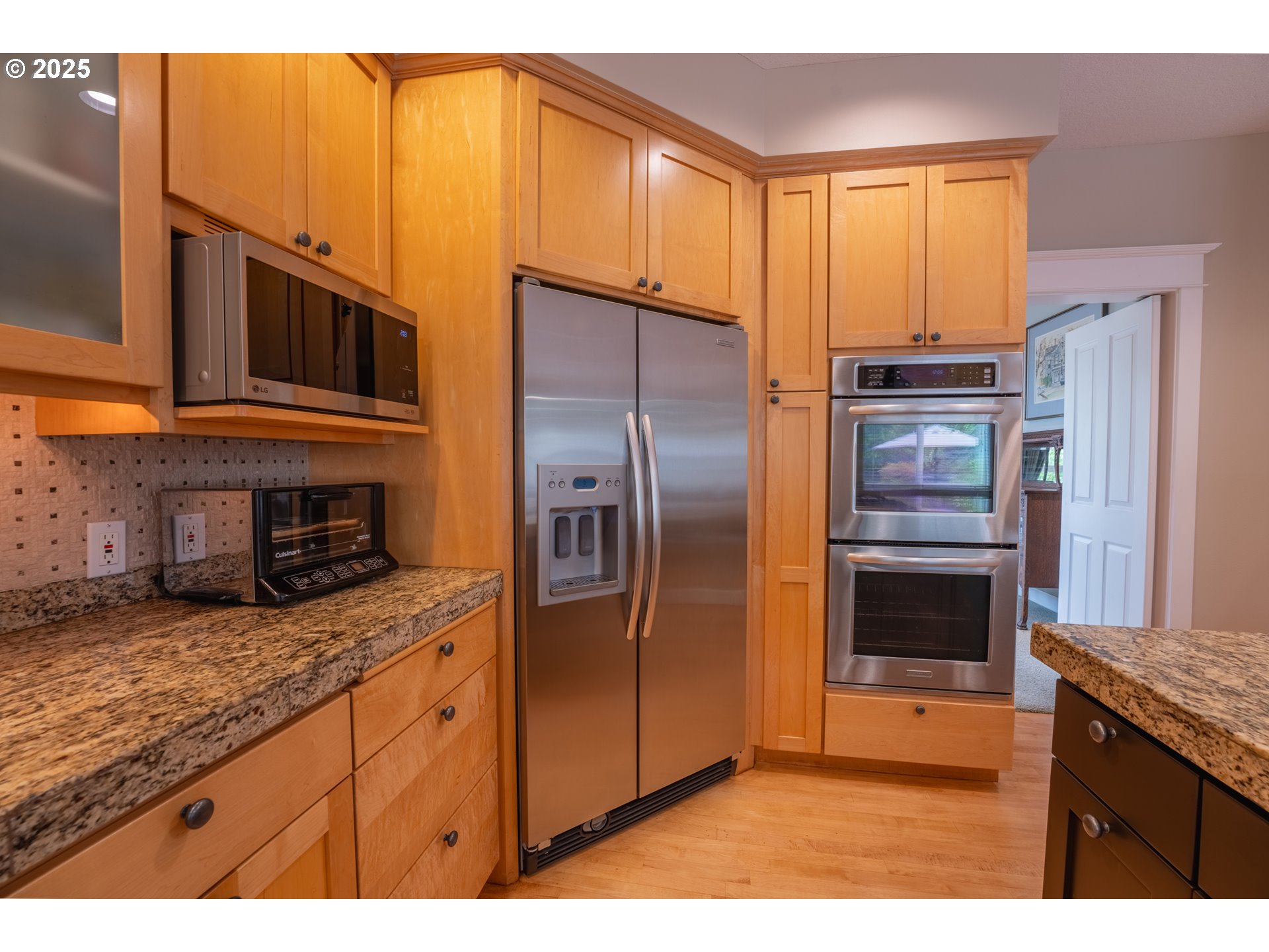 12743 NW CREEKVIEW DR