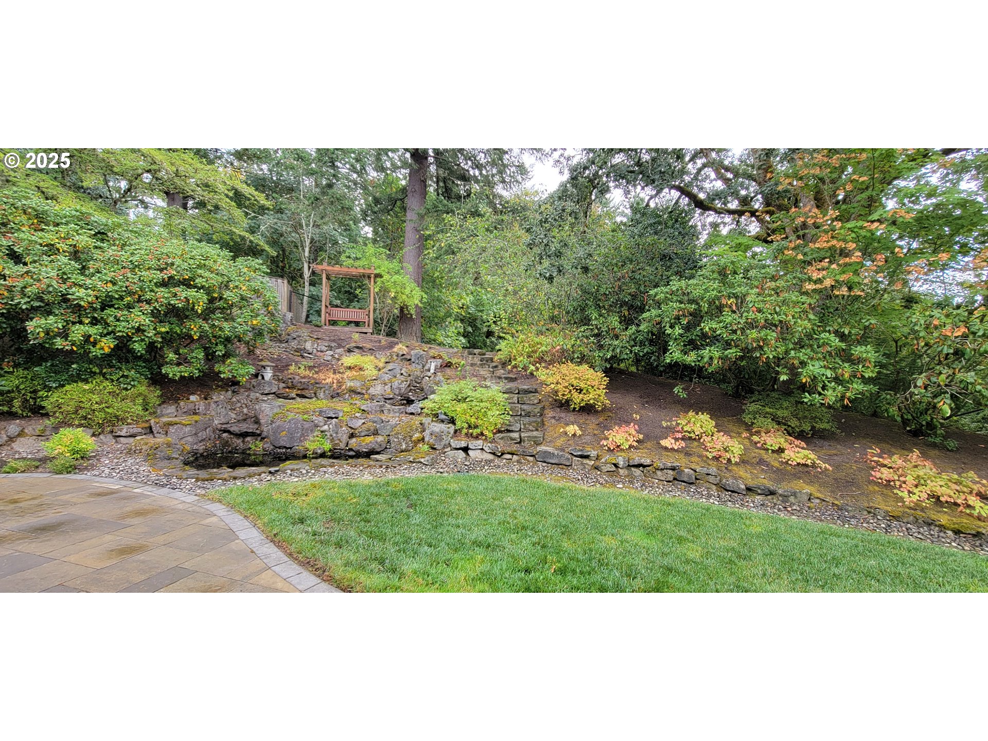 12743 NW CREEKVIEW DR