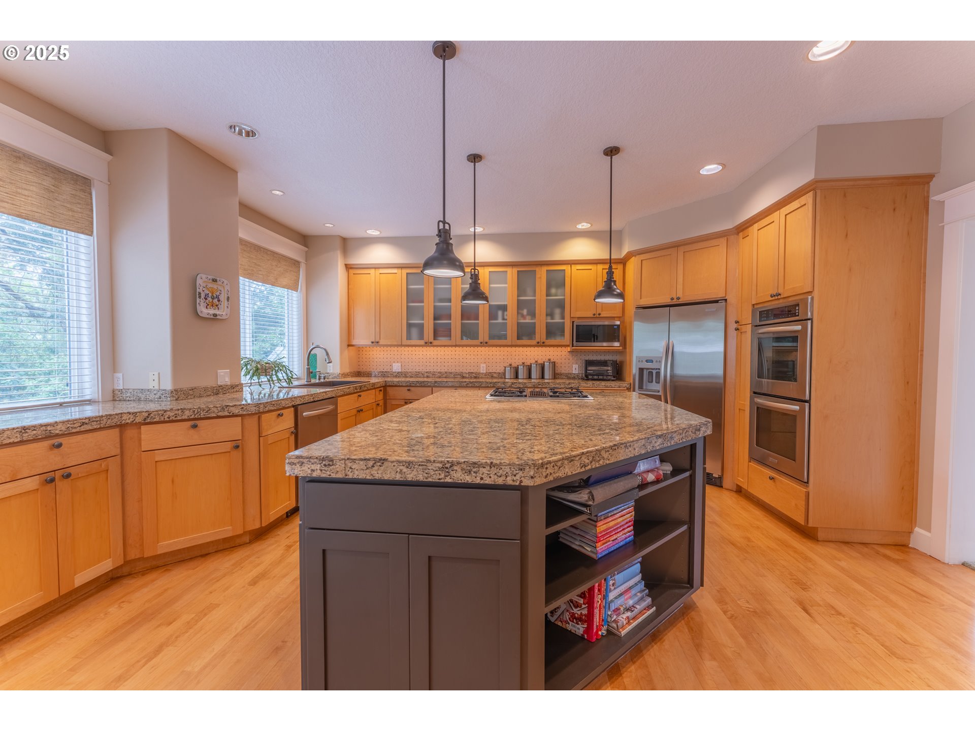 12743 NW CREEKVIEW DR