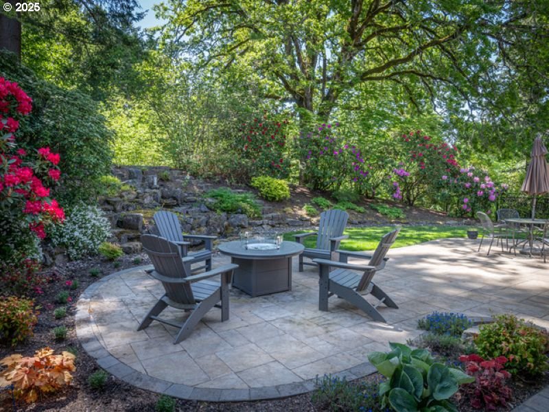 12743 NW CREEKVIEW DR