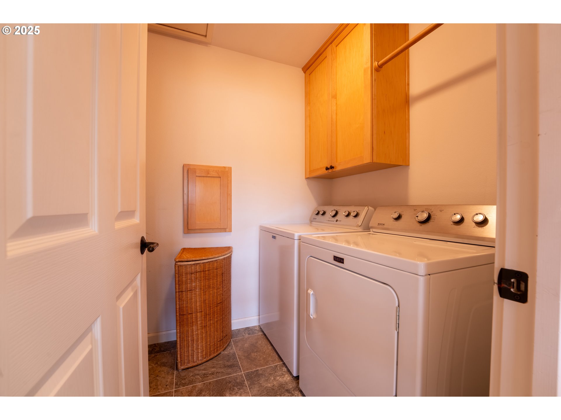 12743 NW CREEKVIEW DR