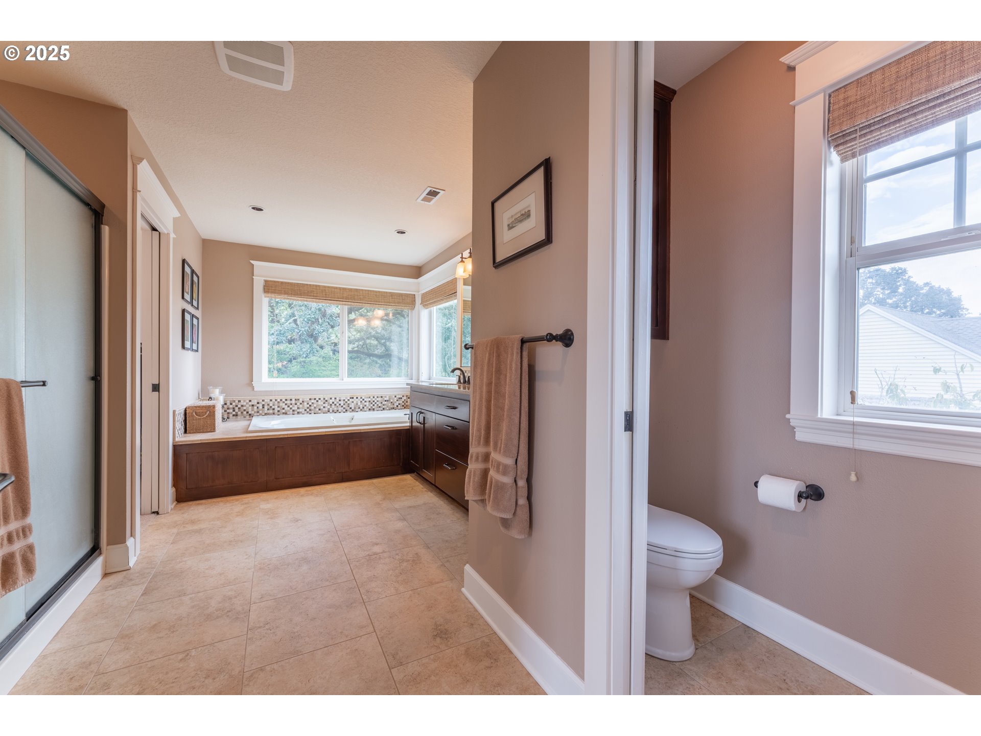 12743 NW CREEKVIEW DR