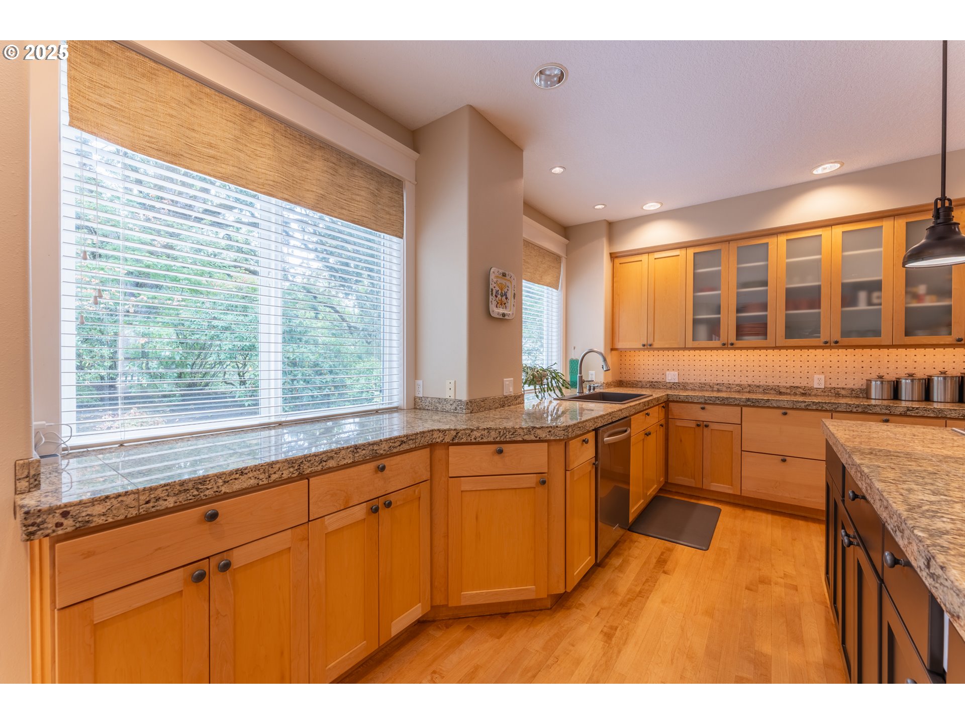 12743 NW CREEKVIEW DR