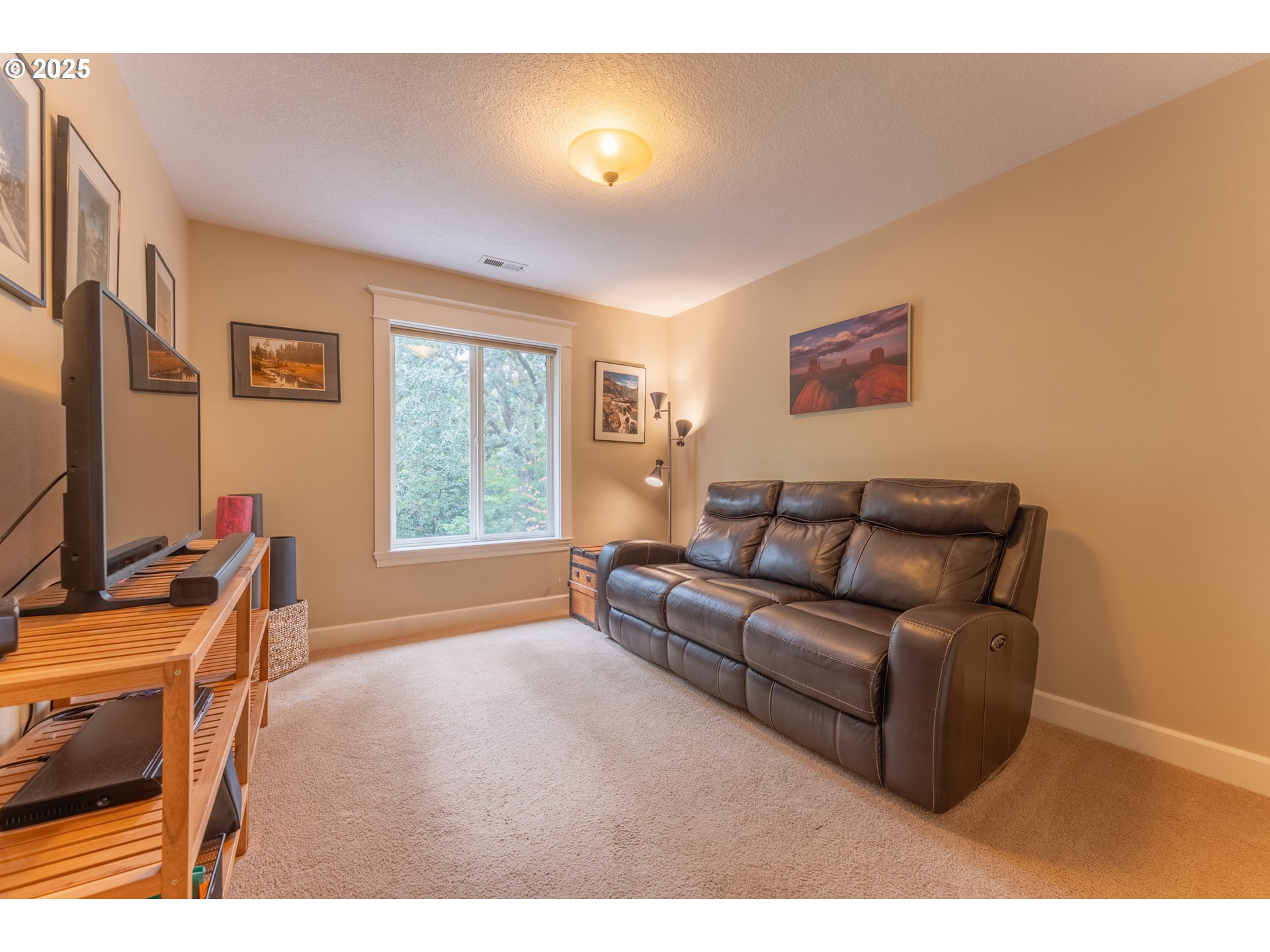 12743 NW CREEKVIEW DR