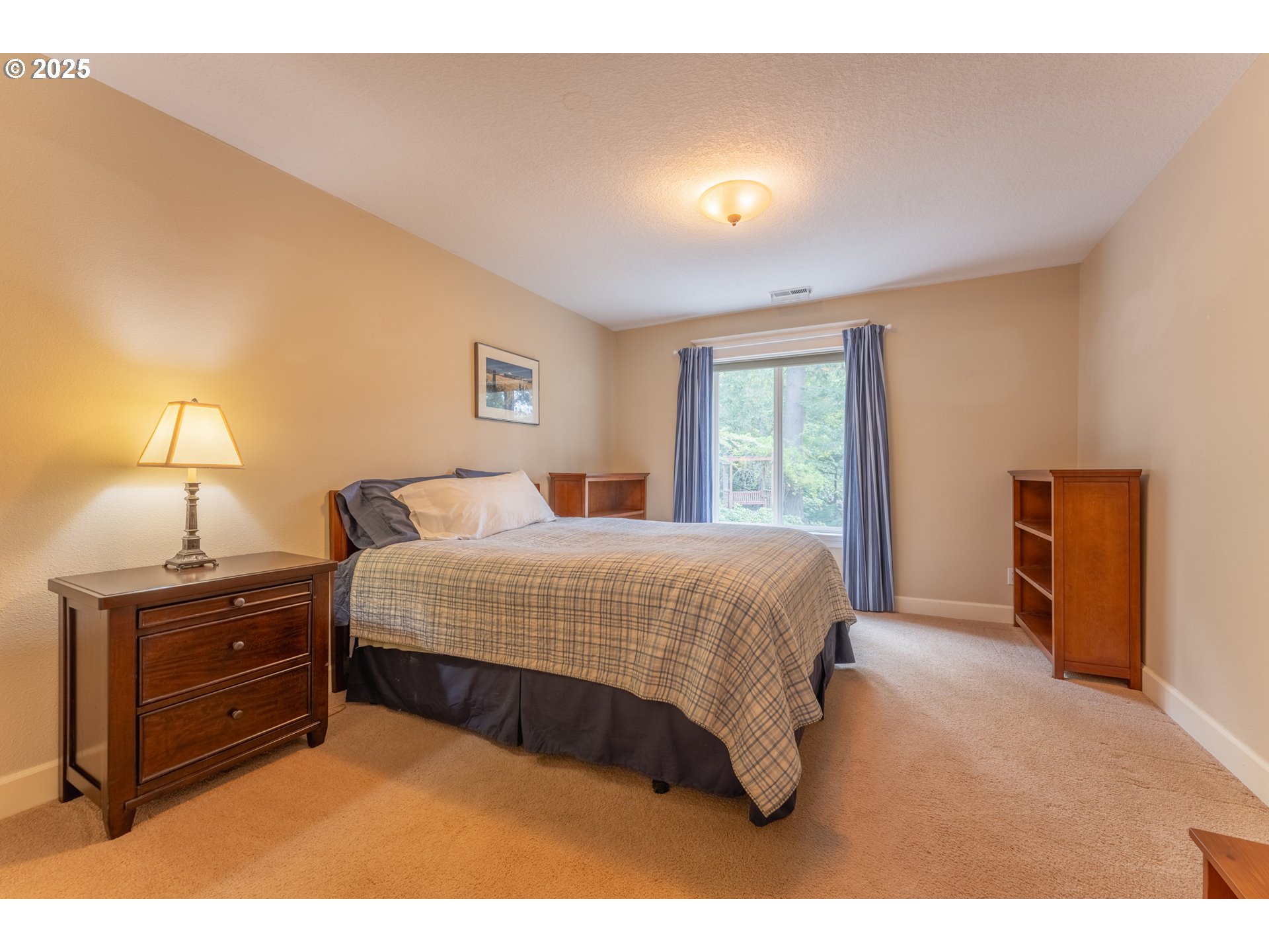 12743 NW CREEKVIEW DR