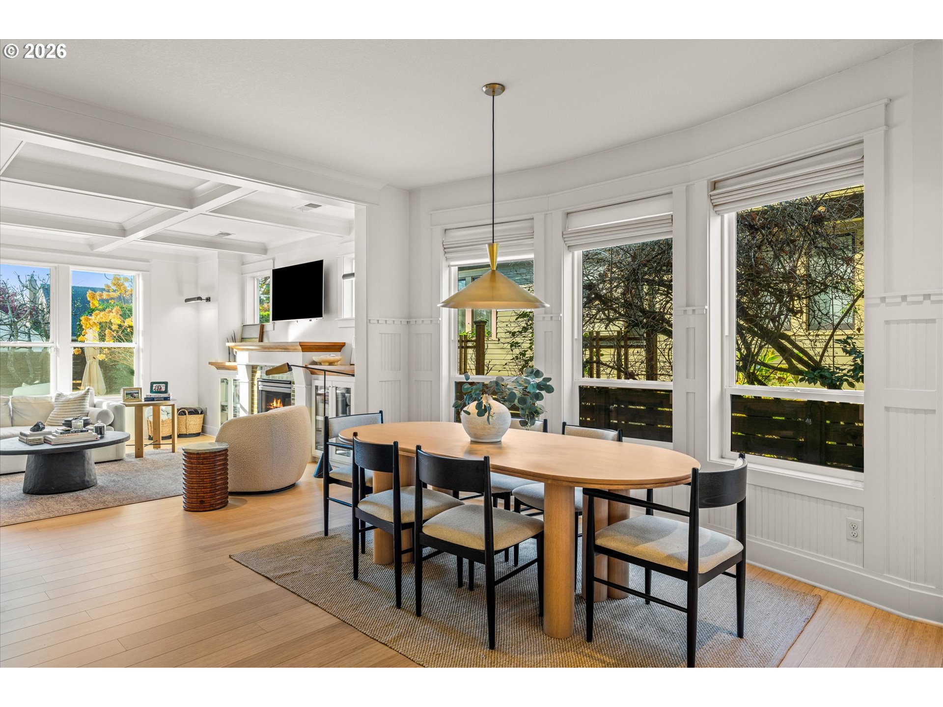 3969 N OVERLOOK BLVD B