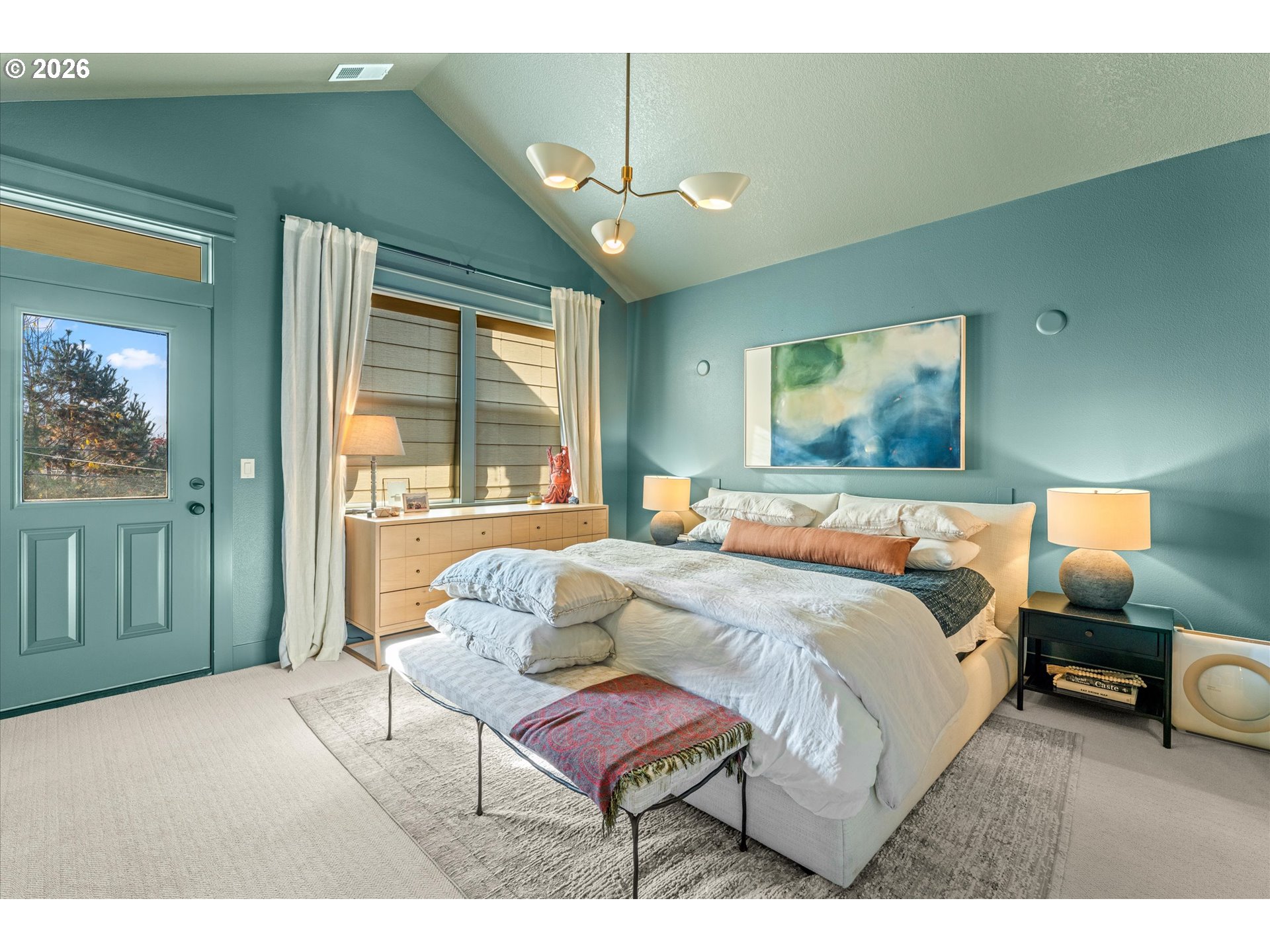 3969 N OVERLOOK BLVD B