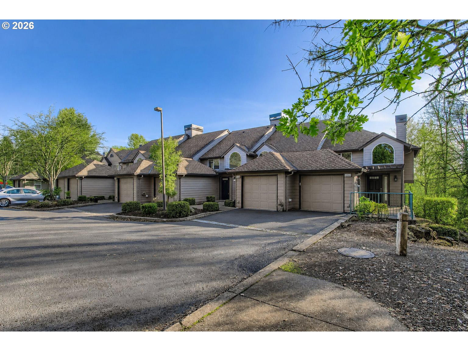 3990 CARMAN DR