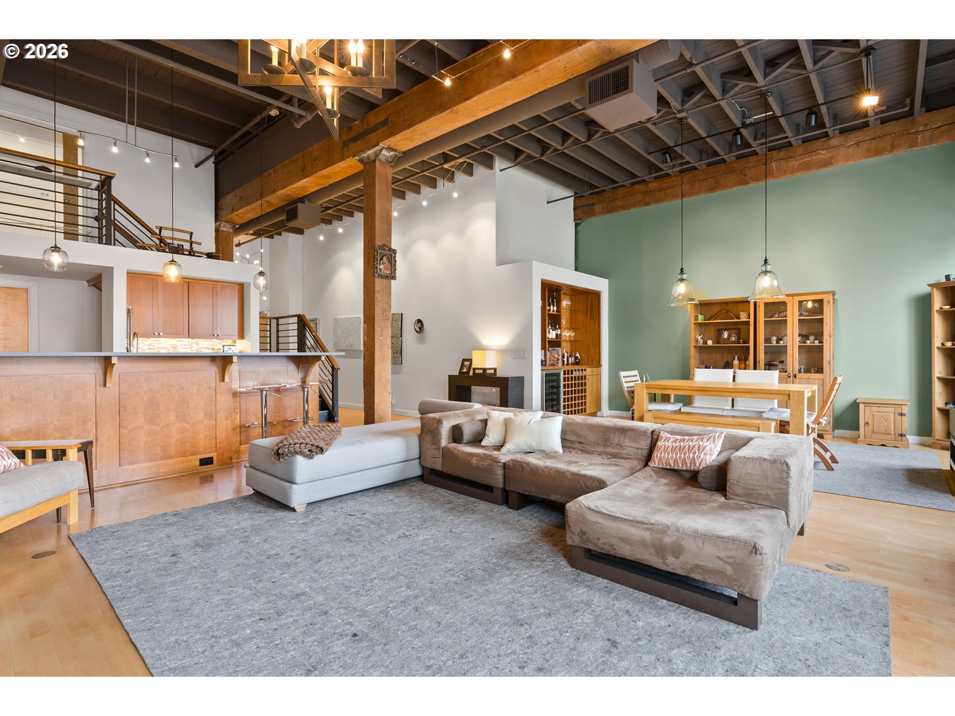 1011 NW GLISAN ST 302