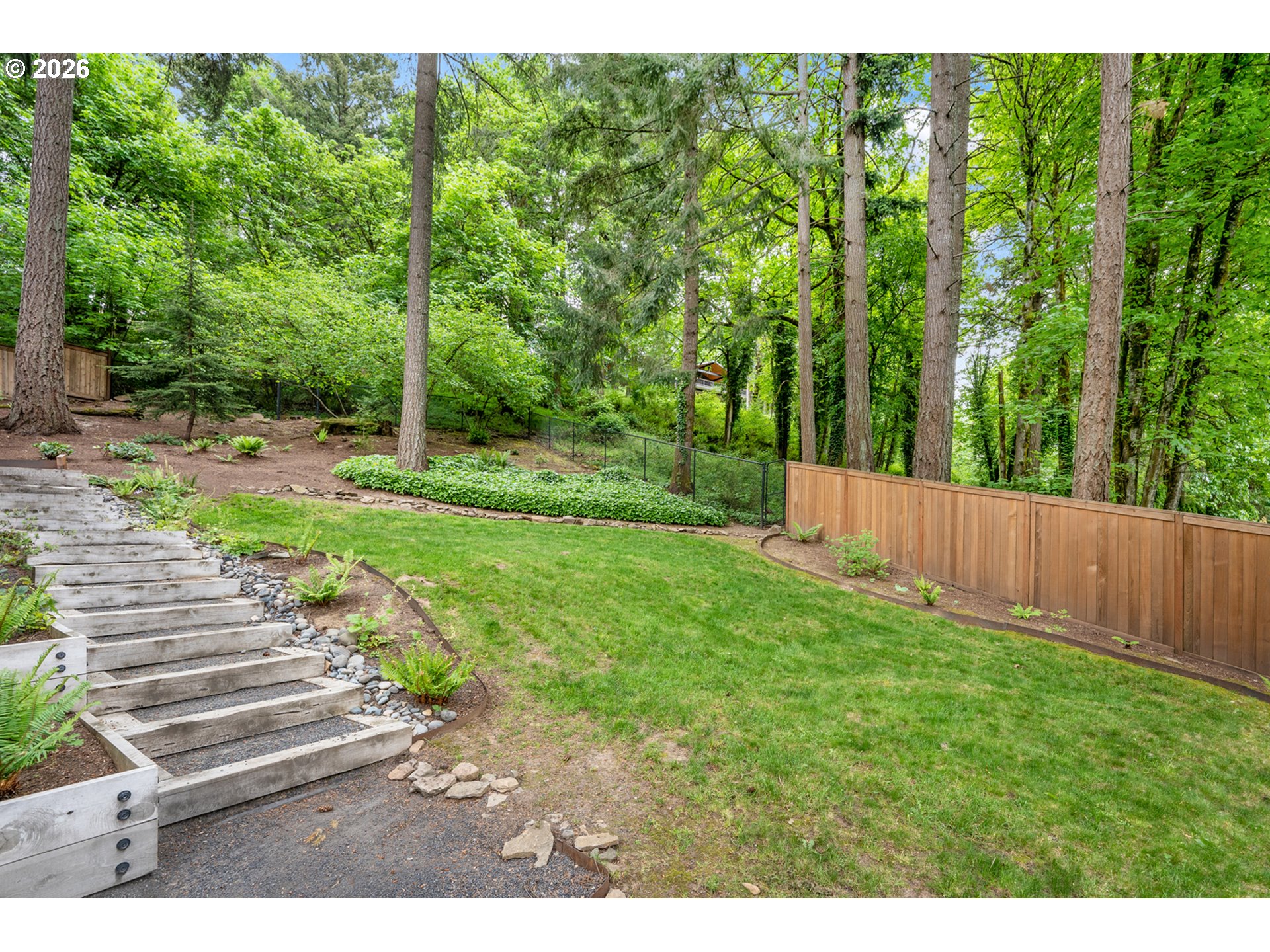 29 HILLSHIRE DR