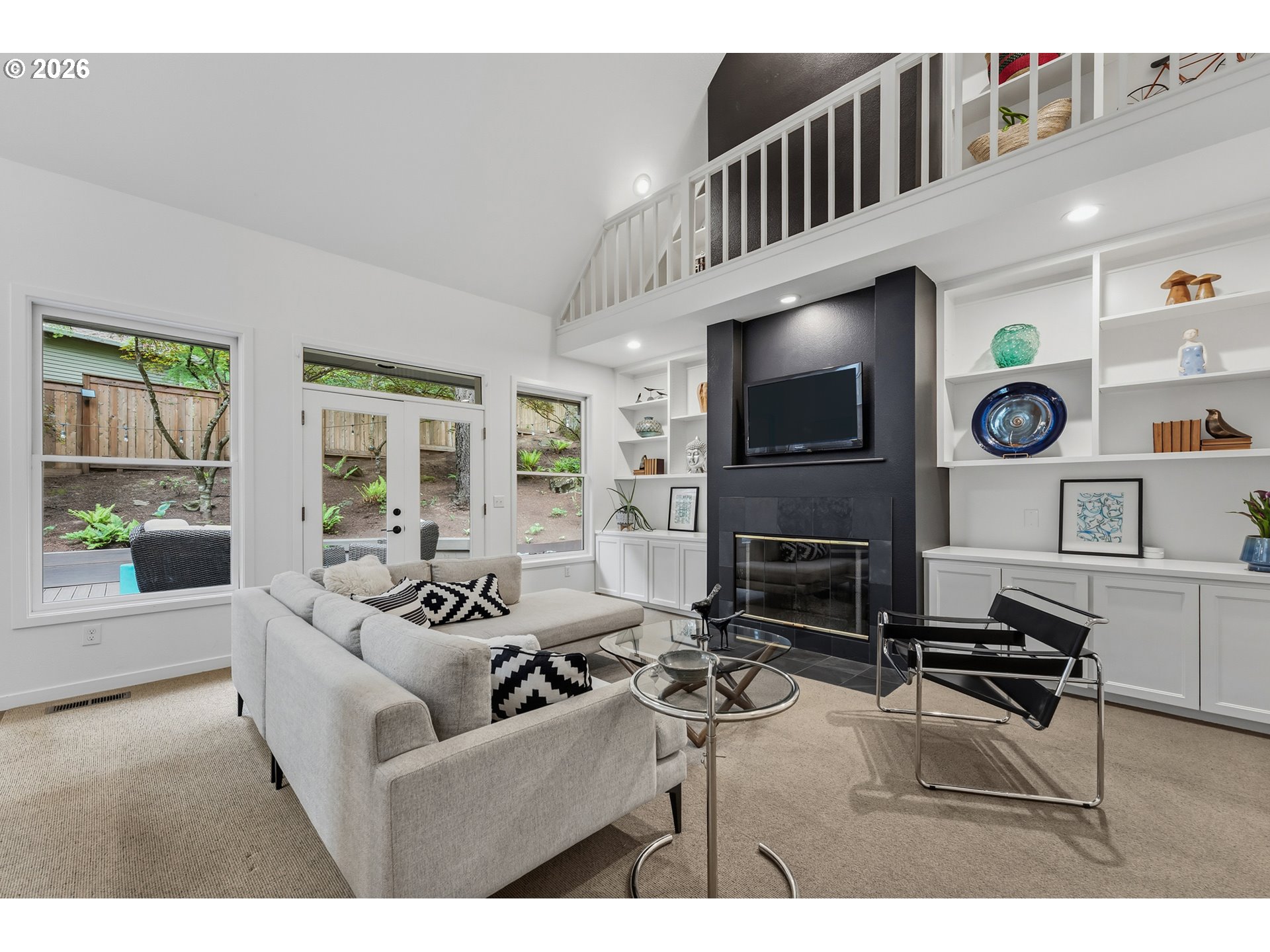 29 HILLSHIRE DR