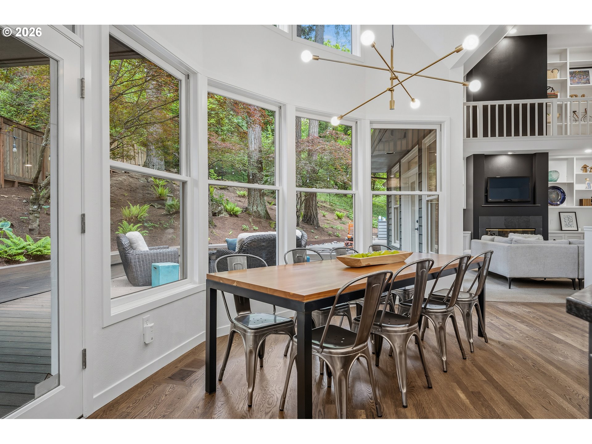 29 HILLSHIRE DR
