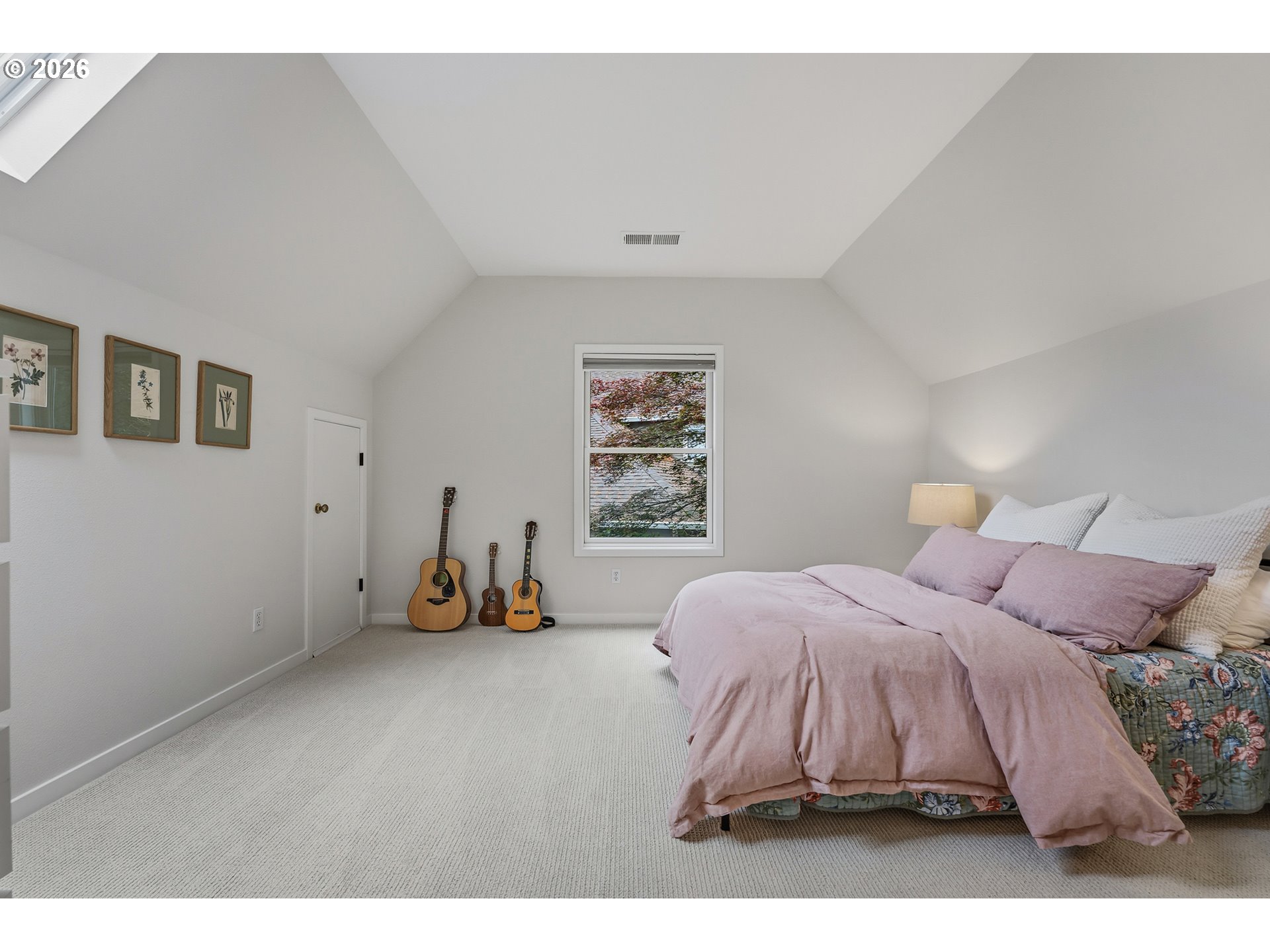 29 HILLSHIRE DR