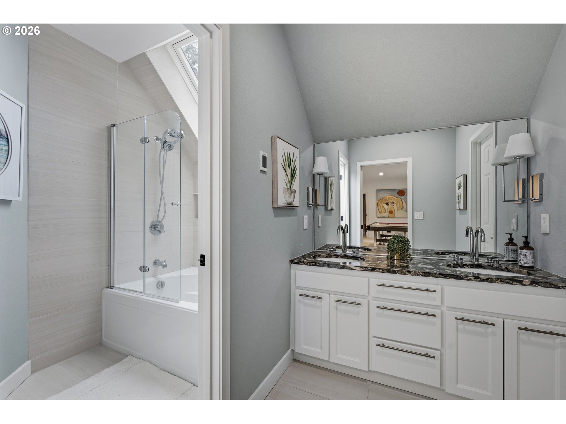 29 HILLSHIRE DR