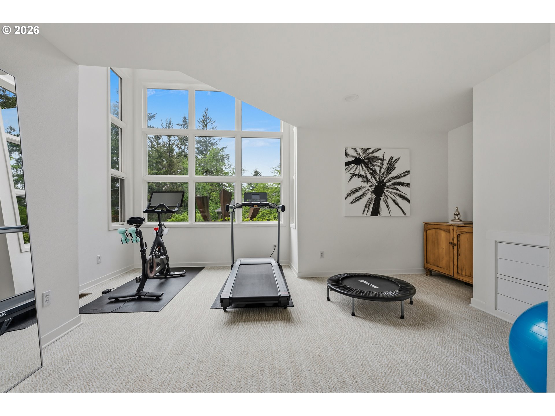 29 HILLSHIRE DR