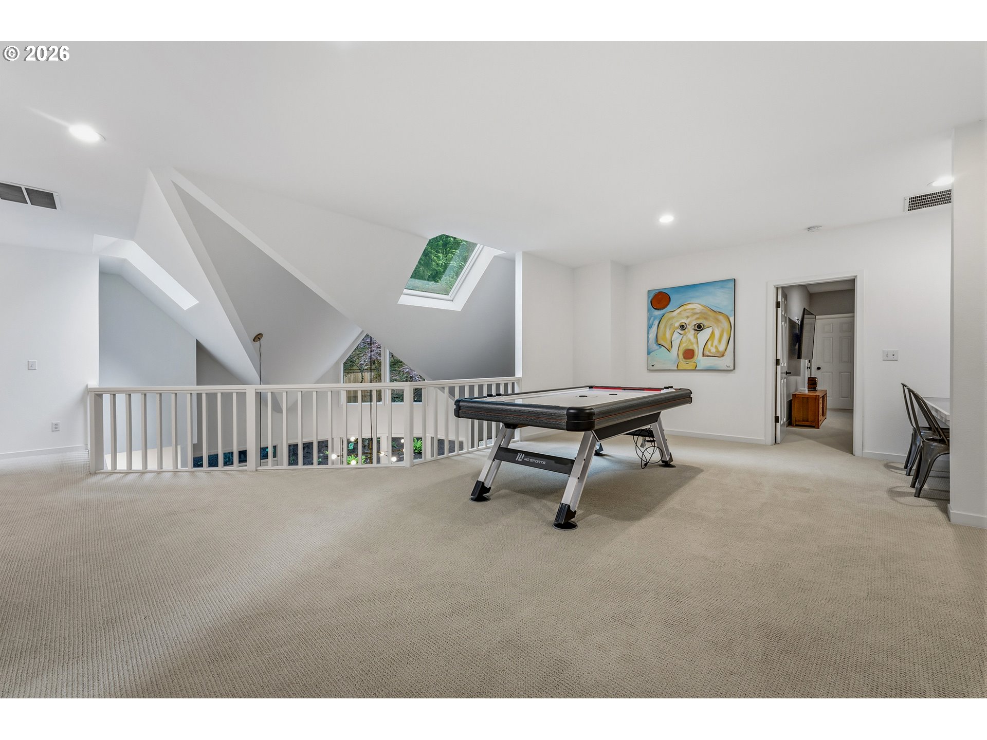 29 HILLSHIRE DR