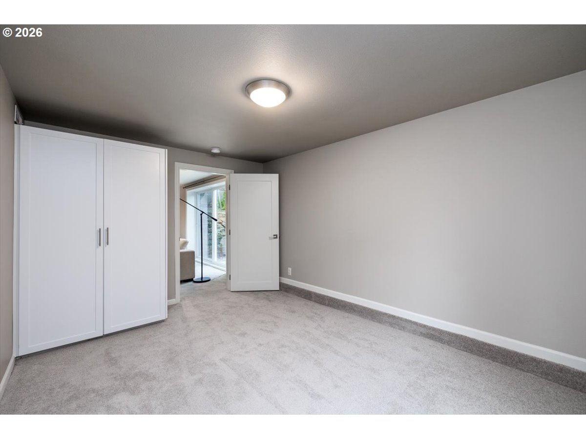 1605 SW 88TH AVE