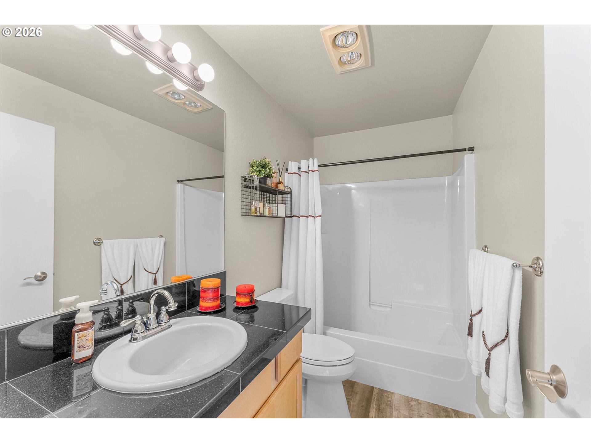 5050 S LANDING DR 202