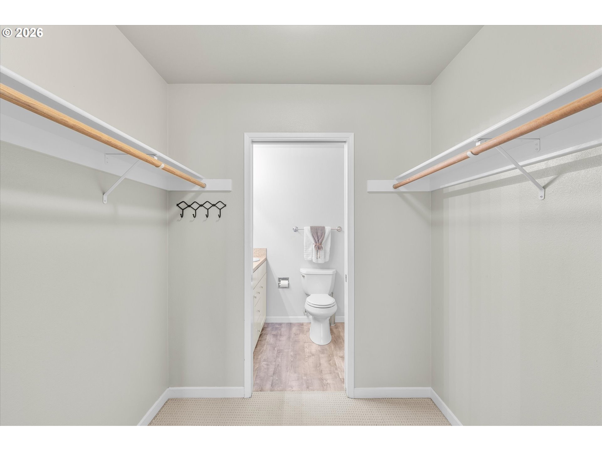 5050 S LANDING DR 202