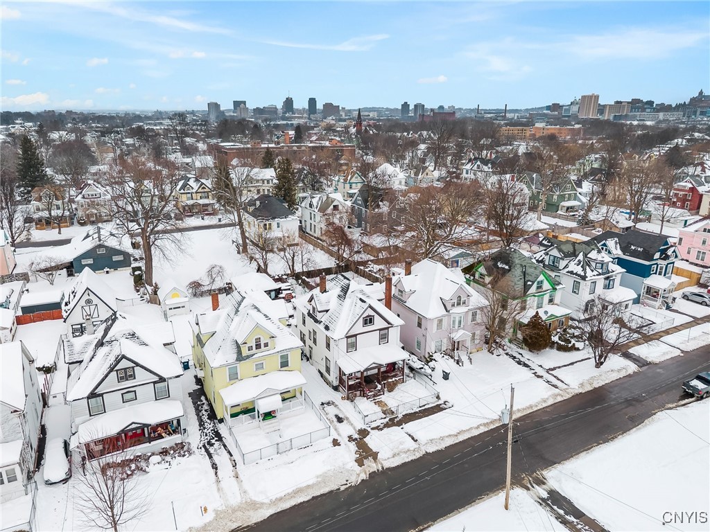 250 Mclennan Avenue