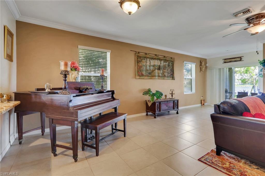 3440 Acapulco CIR