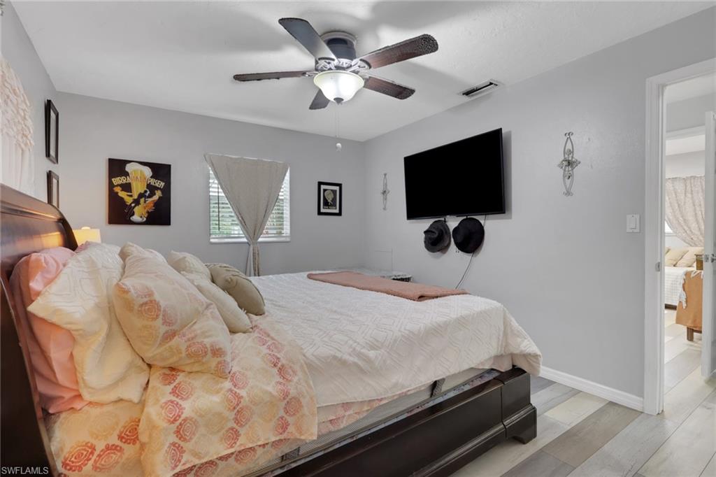 12207 De Moya DR
