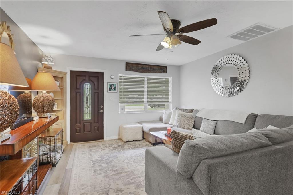 12207 De Moya DR