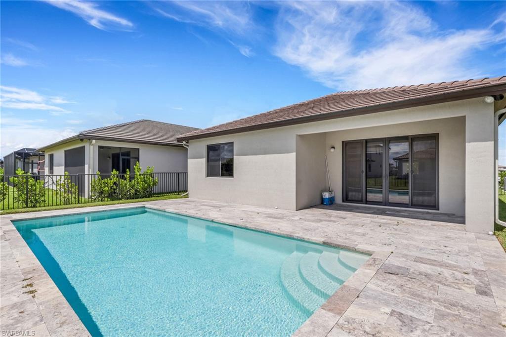 5116 Isidora LN