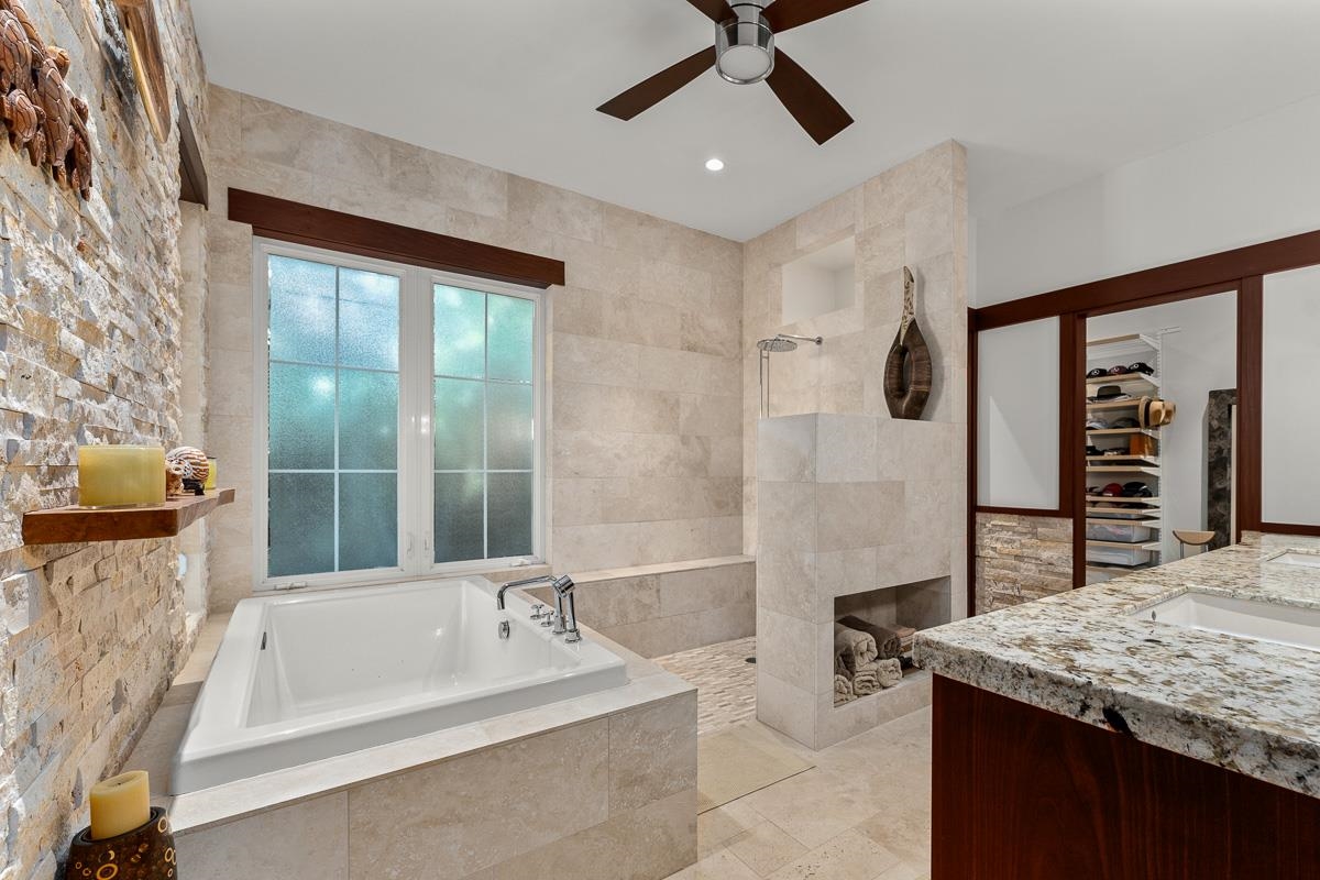 3160 S Noho Loihi Way