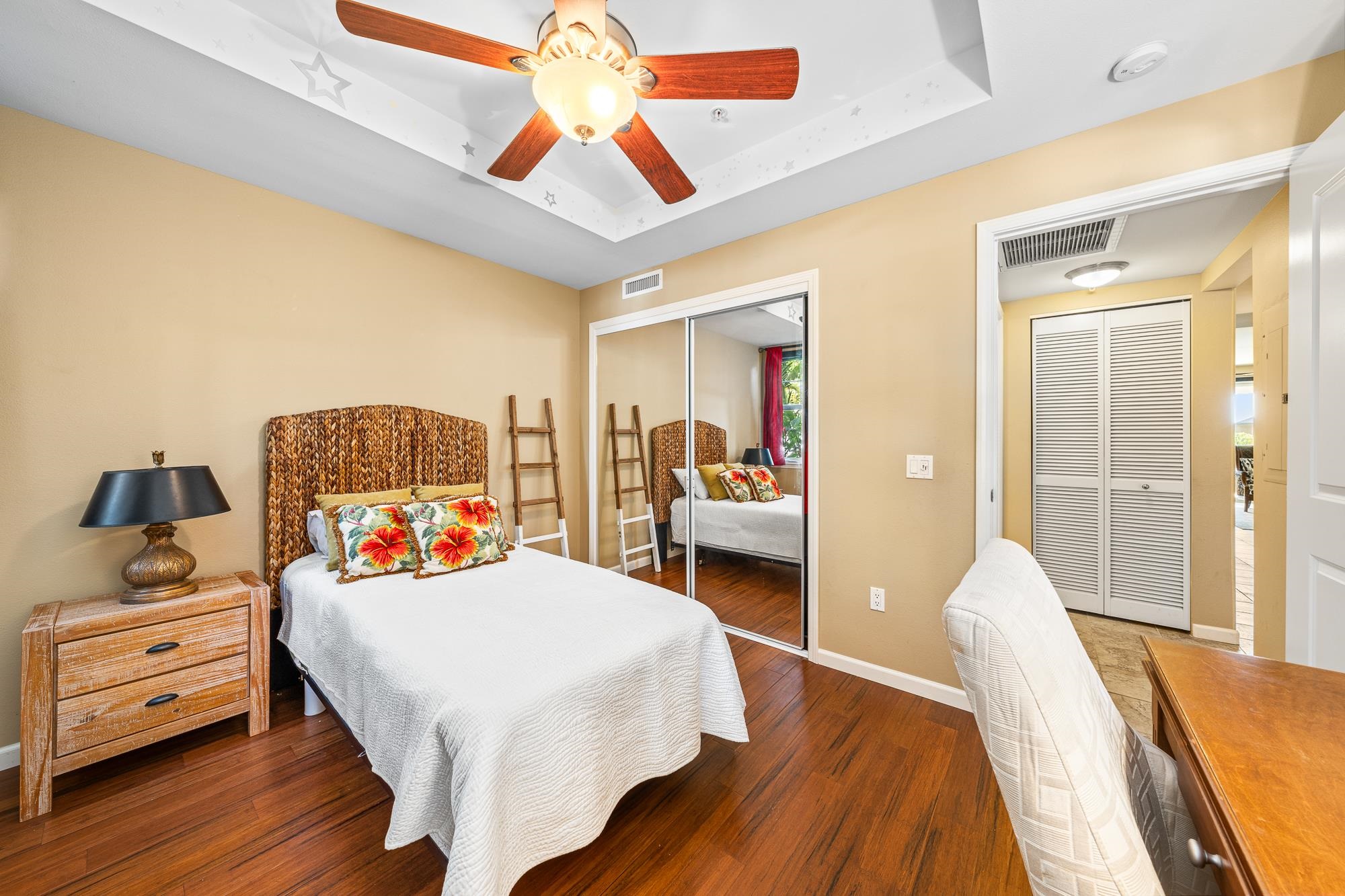 16 Kilolani Ln Unit: J102