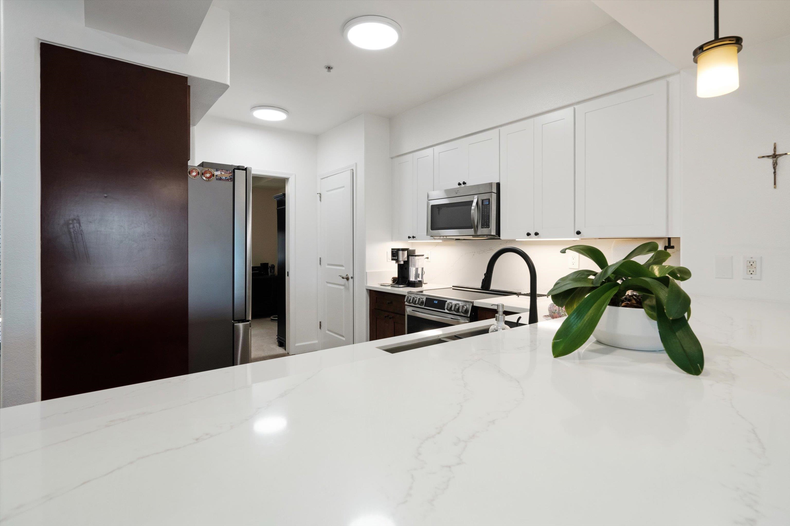 14 LEANIHI Ln Unit: B203