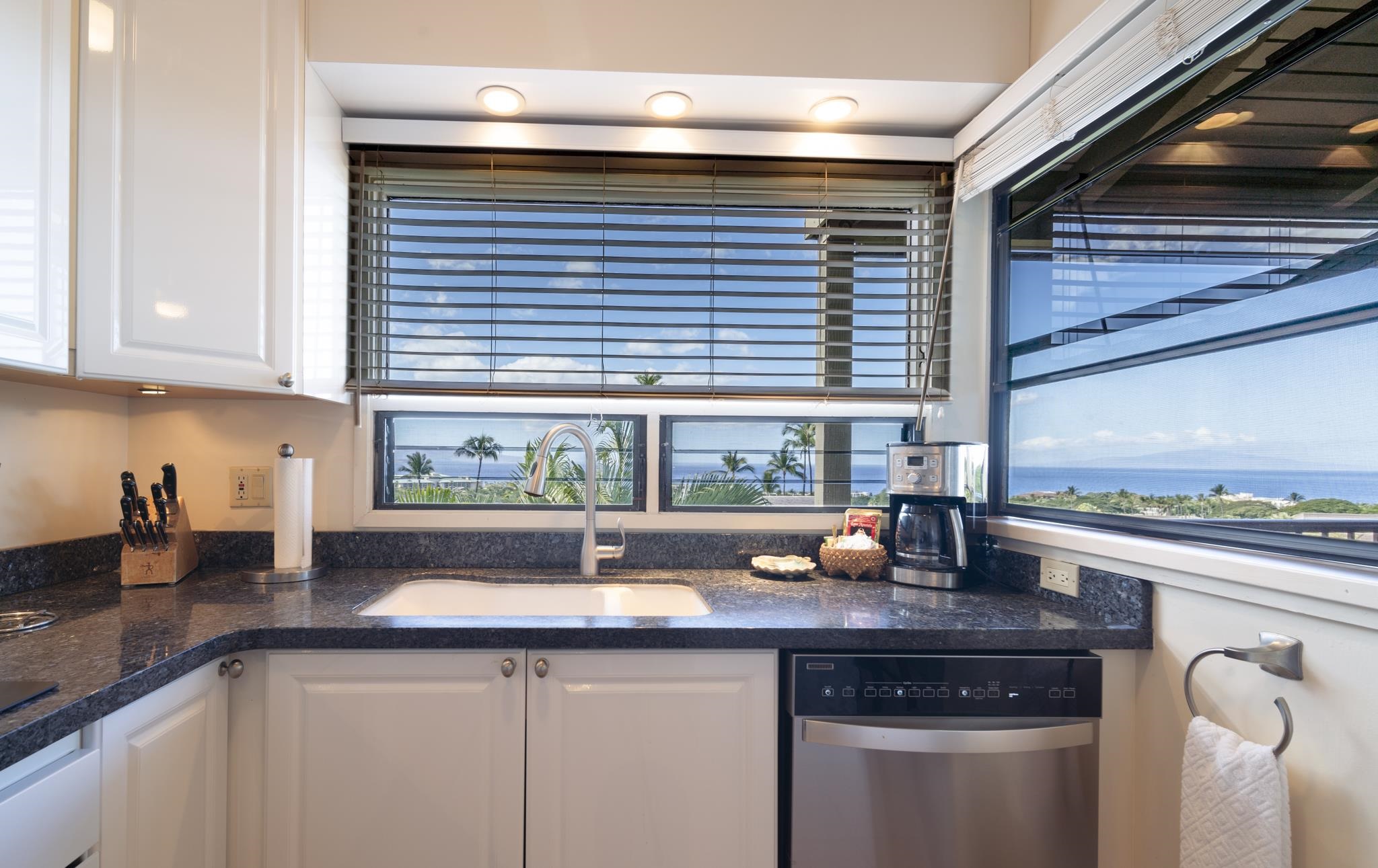 10 Wailea Ekolu Pl Unit: 404