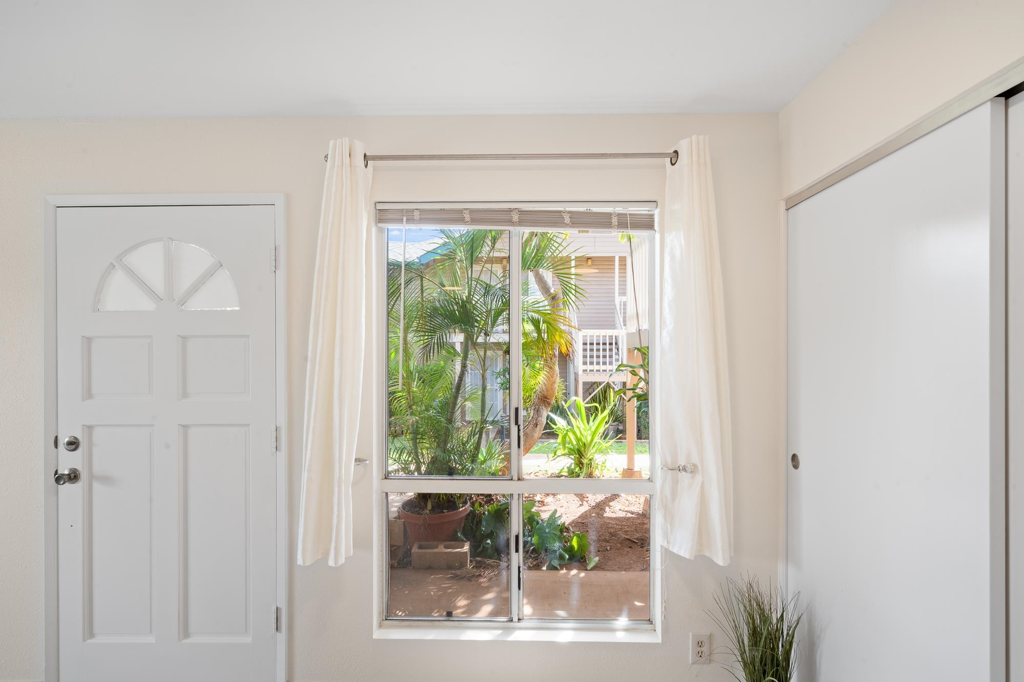 480 Kenolio Rd Unit: 28-105