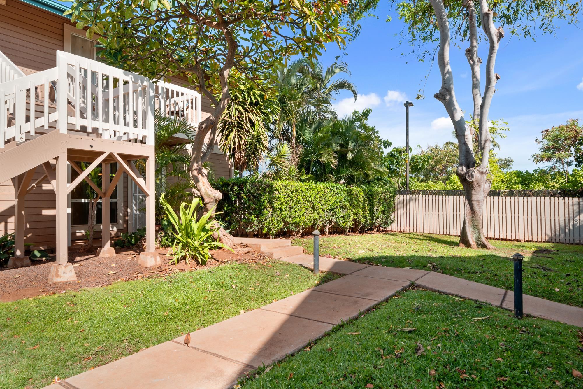 480 Kenolio Rd Unit: 28-105