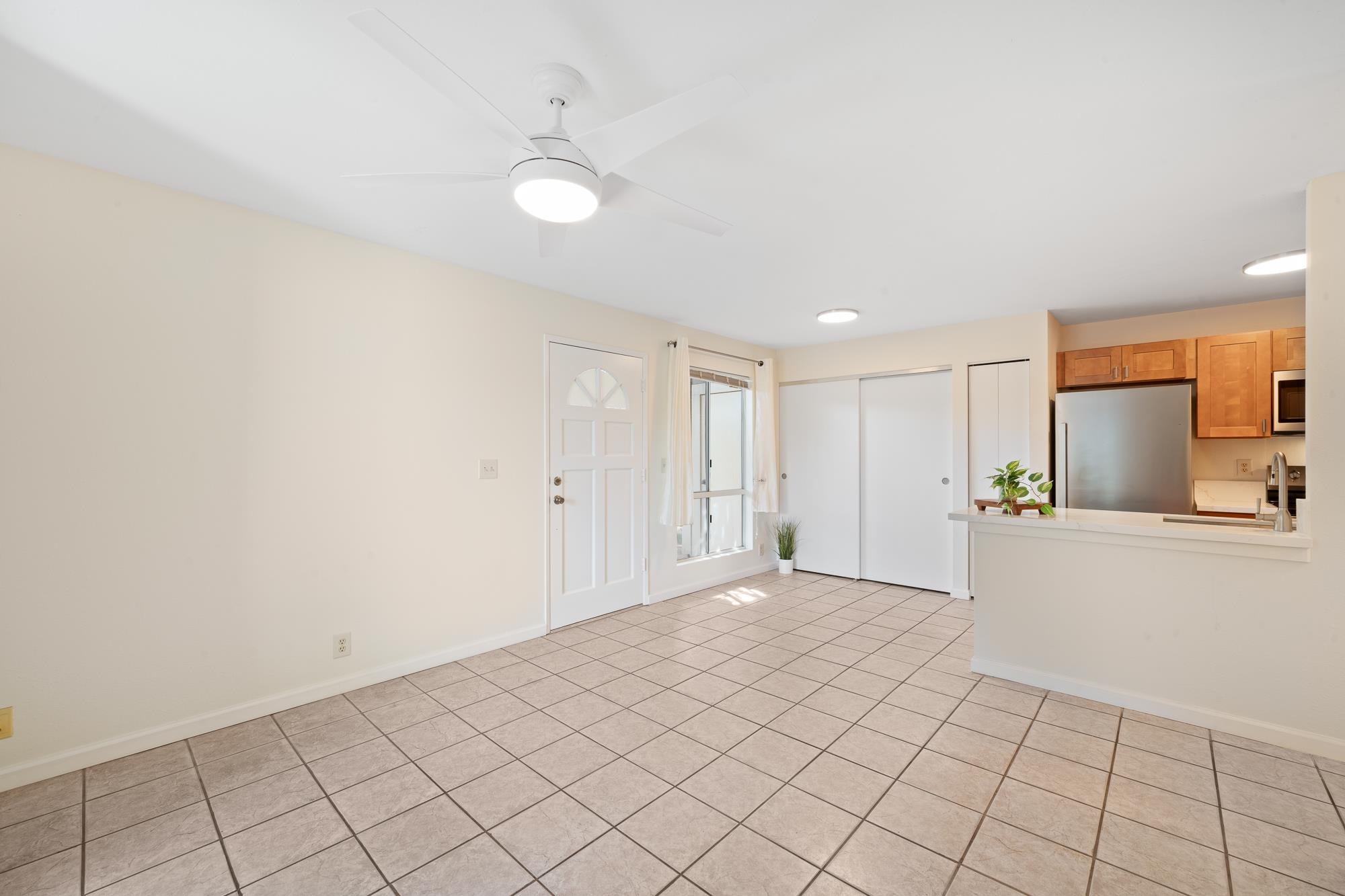 480 Kenolio Rd Unit: 28-105