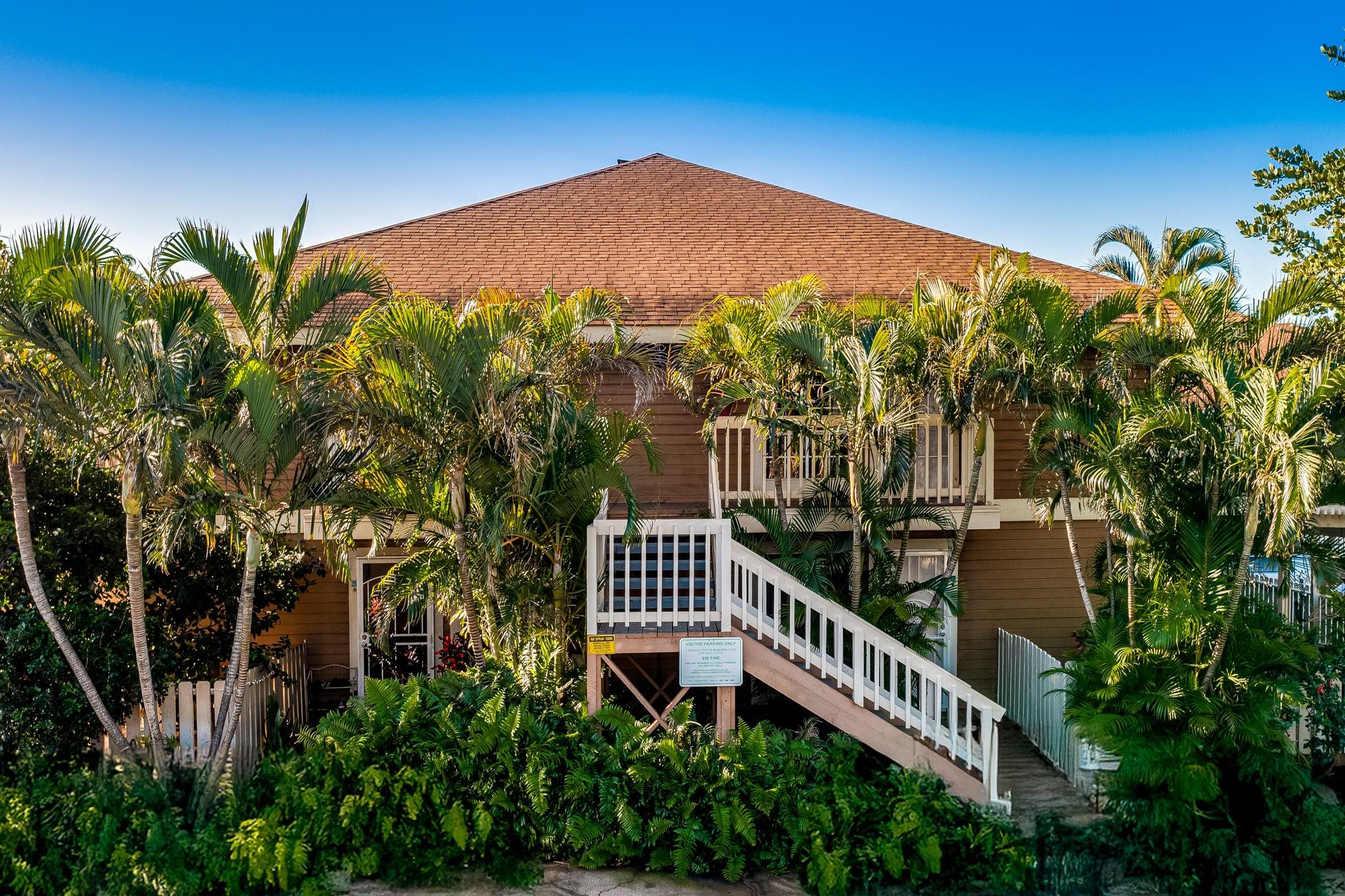 140 UWAPO Rd Unit: 9-103