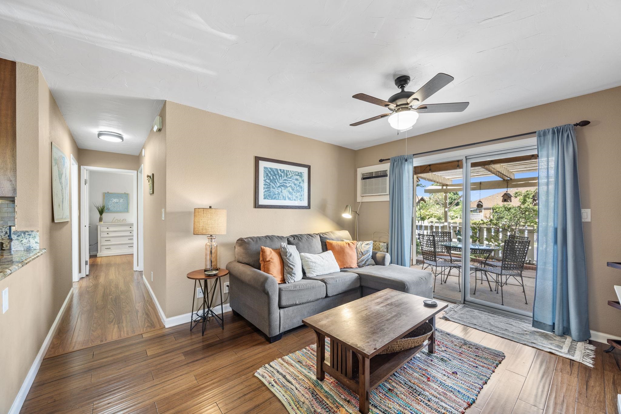 140 UWAPO Rd Unit: 9-103