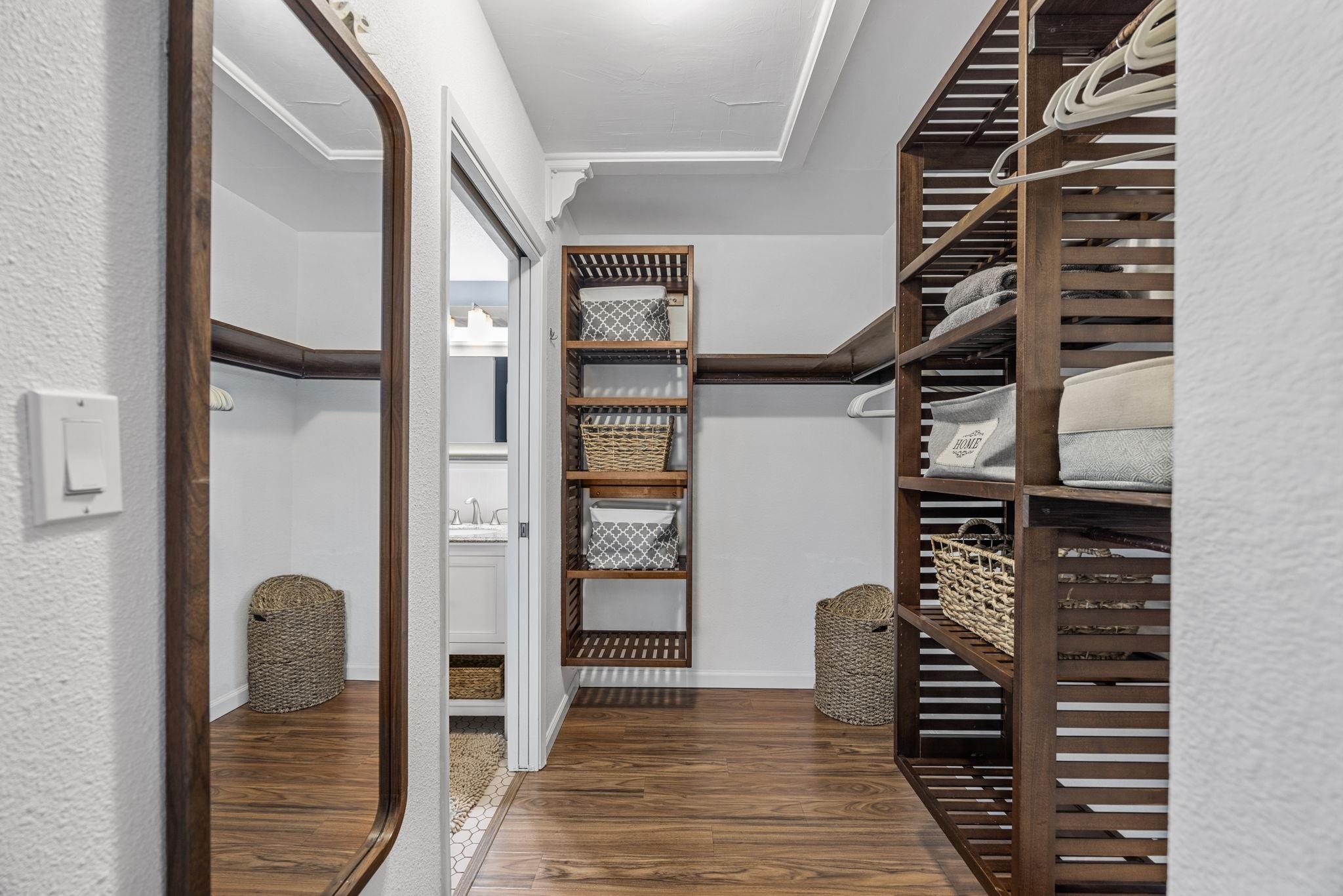 140 UWAPO Rd Unit: 9-103