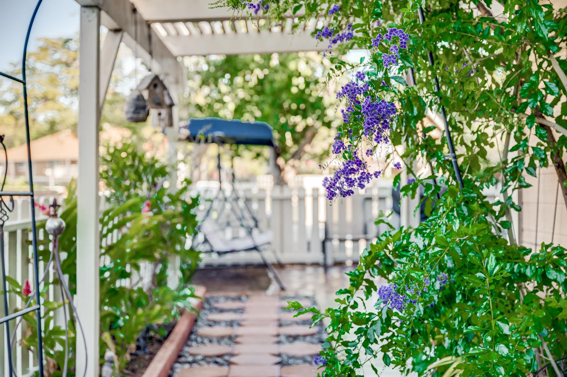 140 UWAPO Rd Unit: 9-103