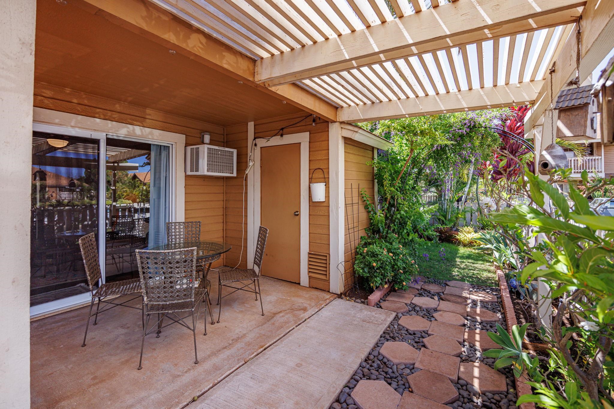 140 UWAPO Rd Unit: 9-103