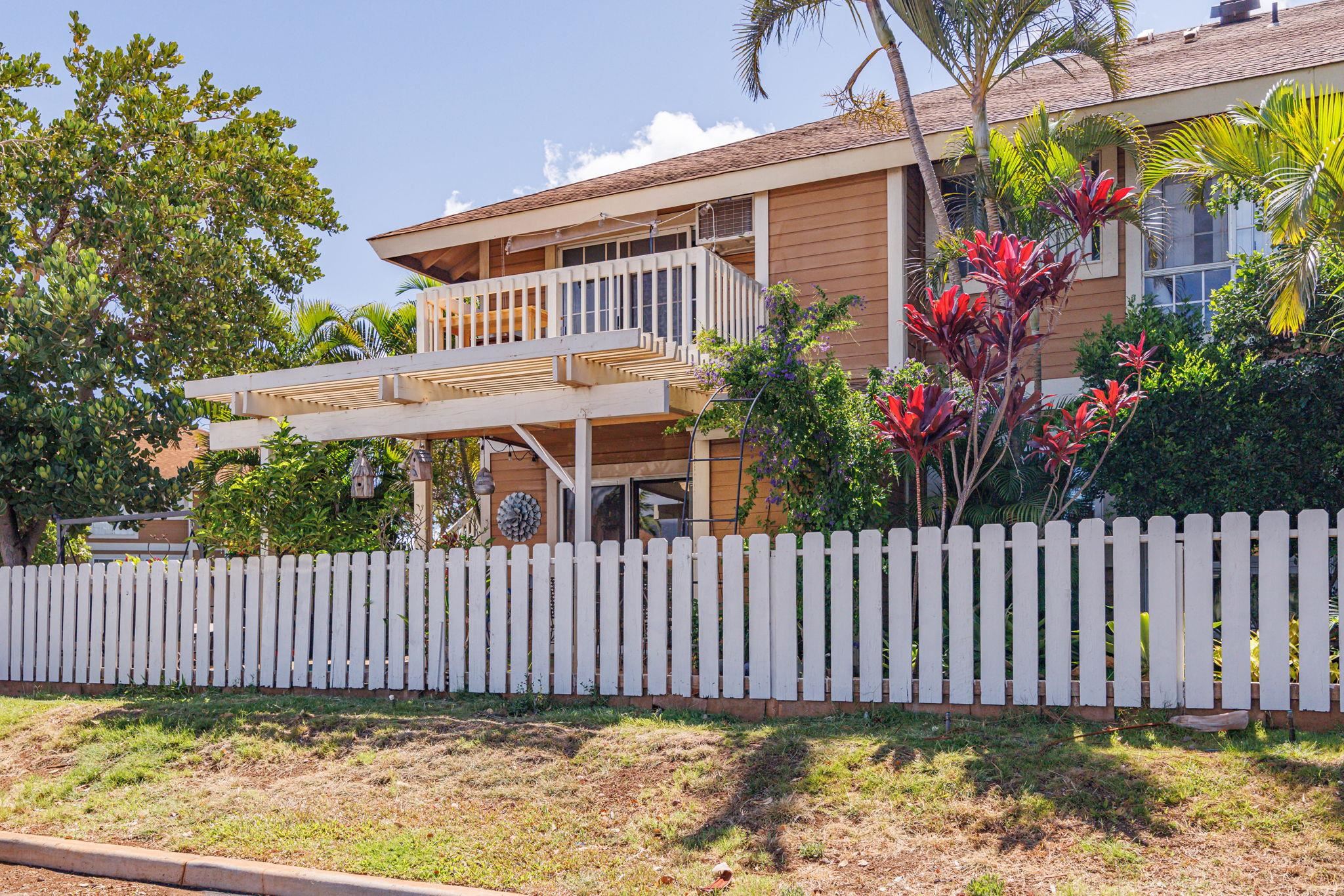 140 UWAPO Rd Unit: 9-103