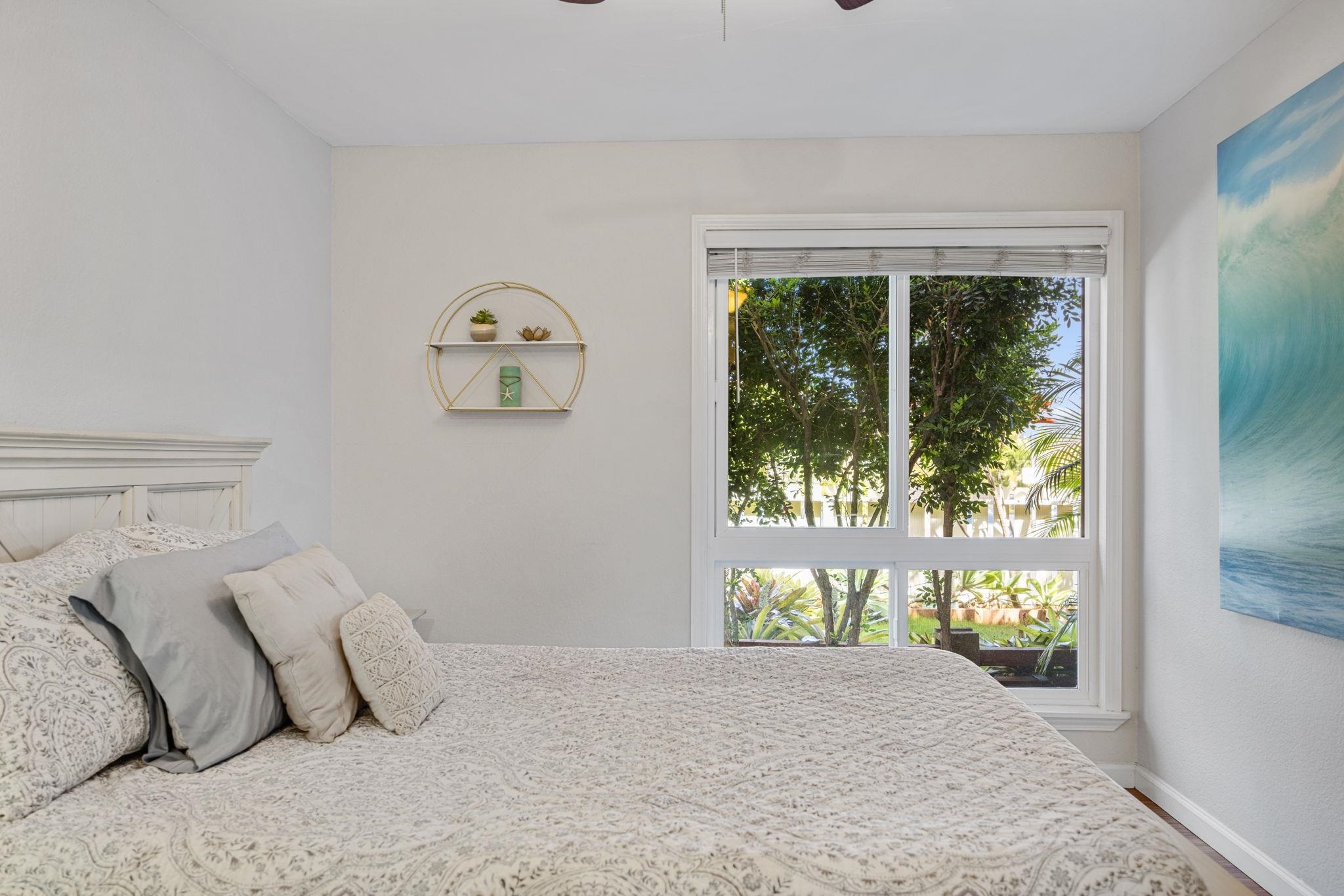 140 UWAPO Rd Unit: 9-103