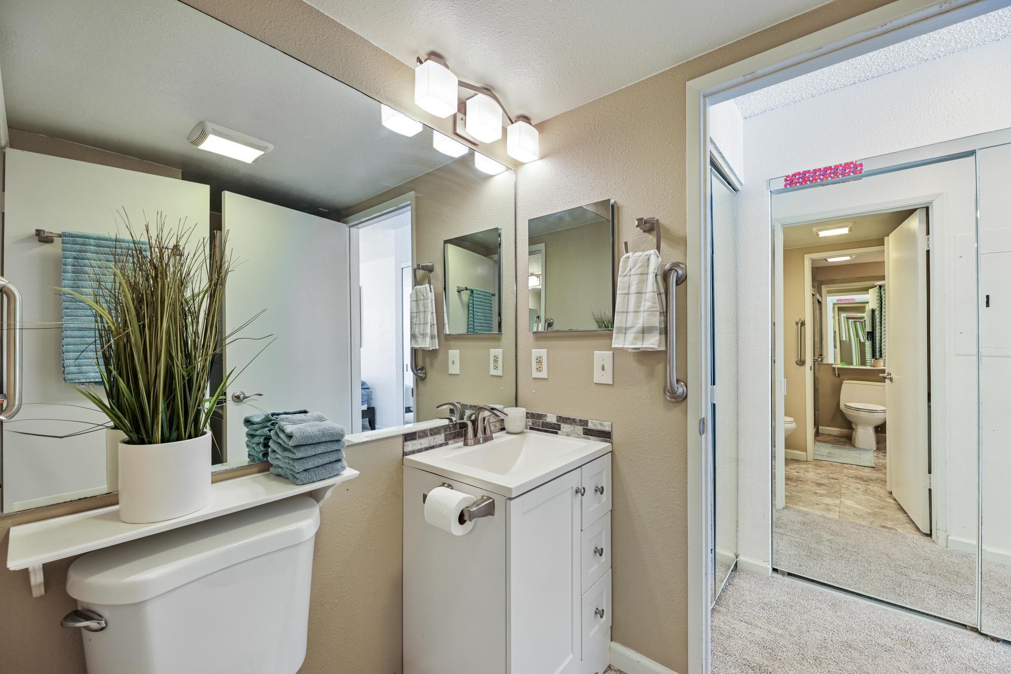 160 Keonekai Rd Unit: 7-101