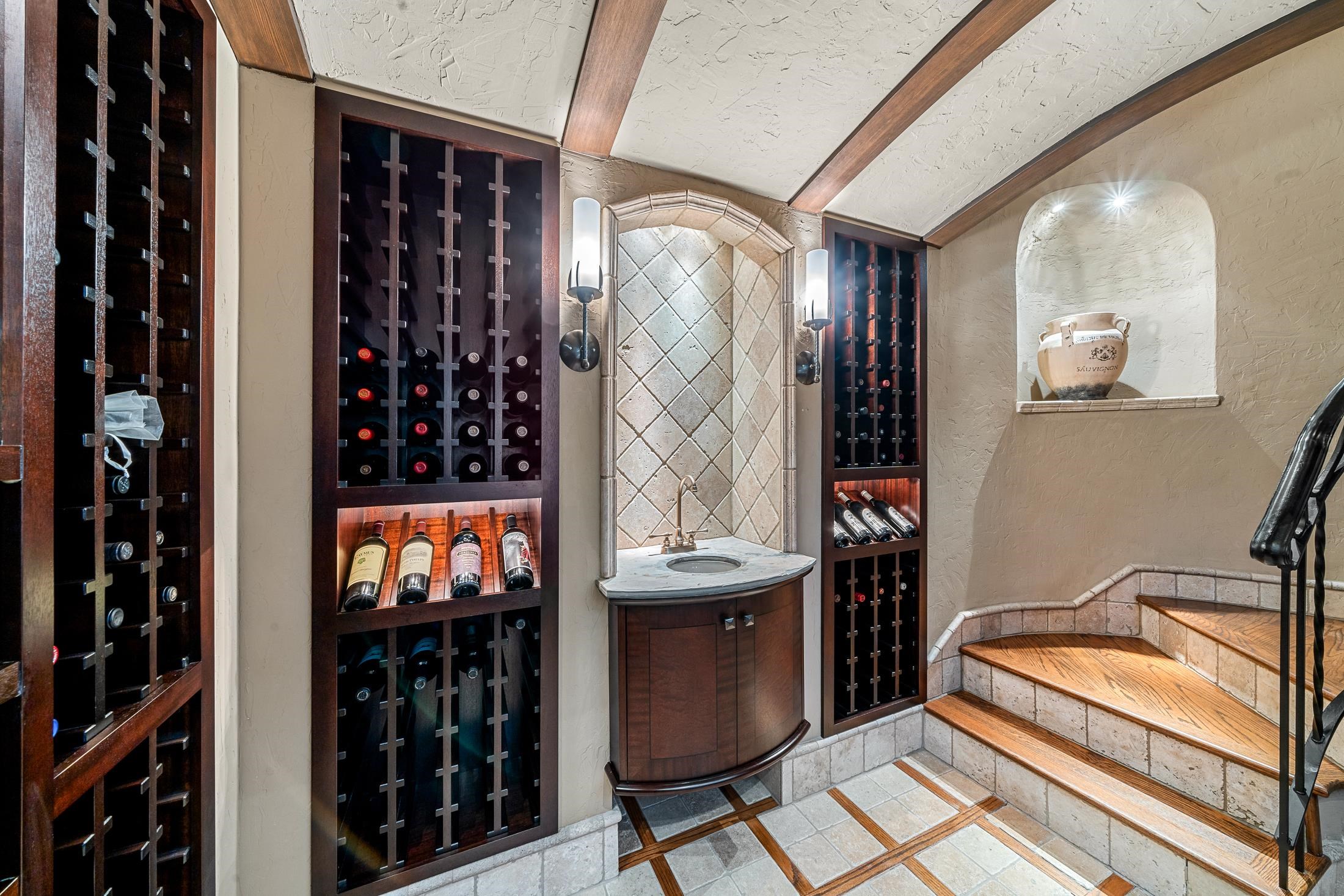 3878 Wailea Ekolu Pl